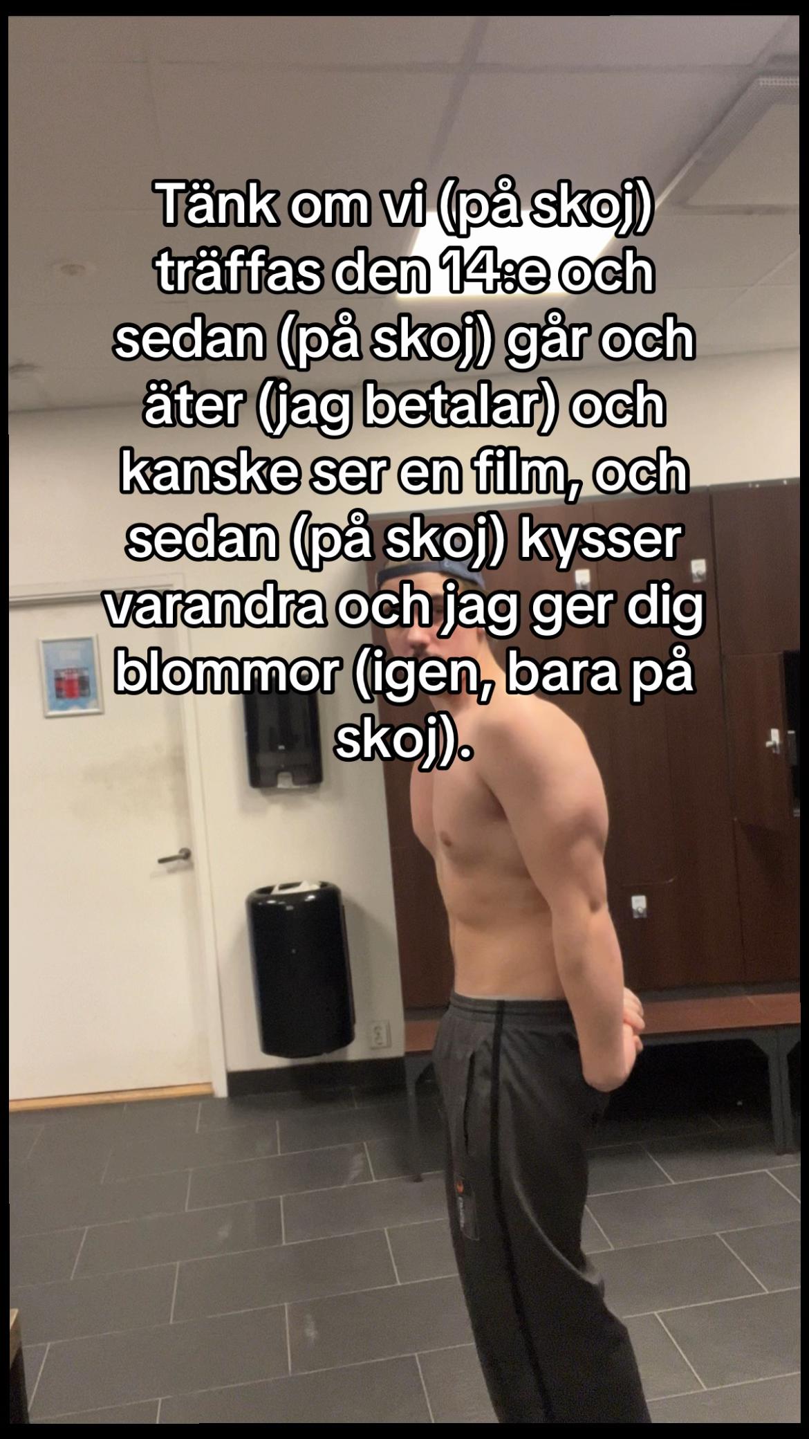 @Axel