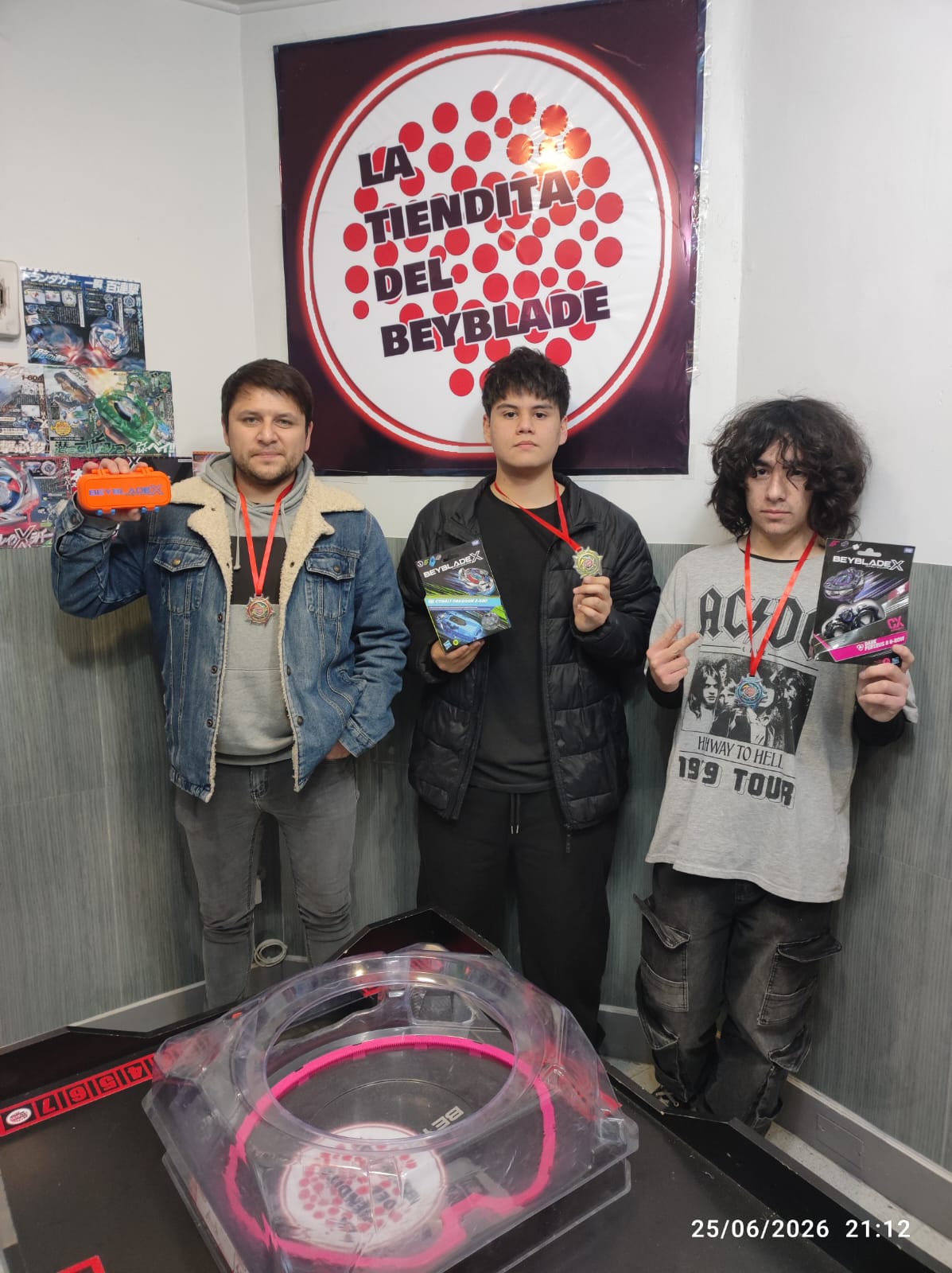 @La Tiendita Del Beyblade