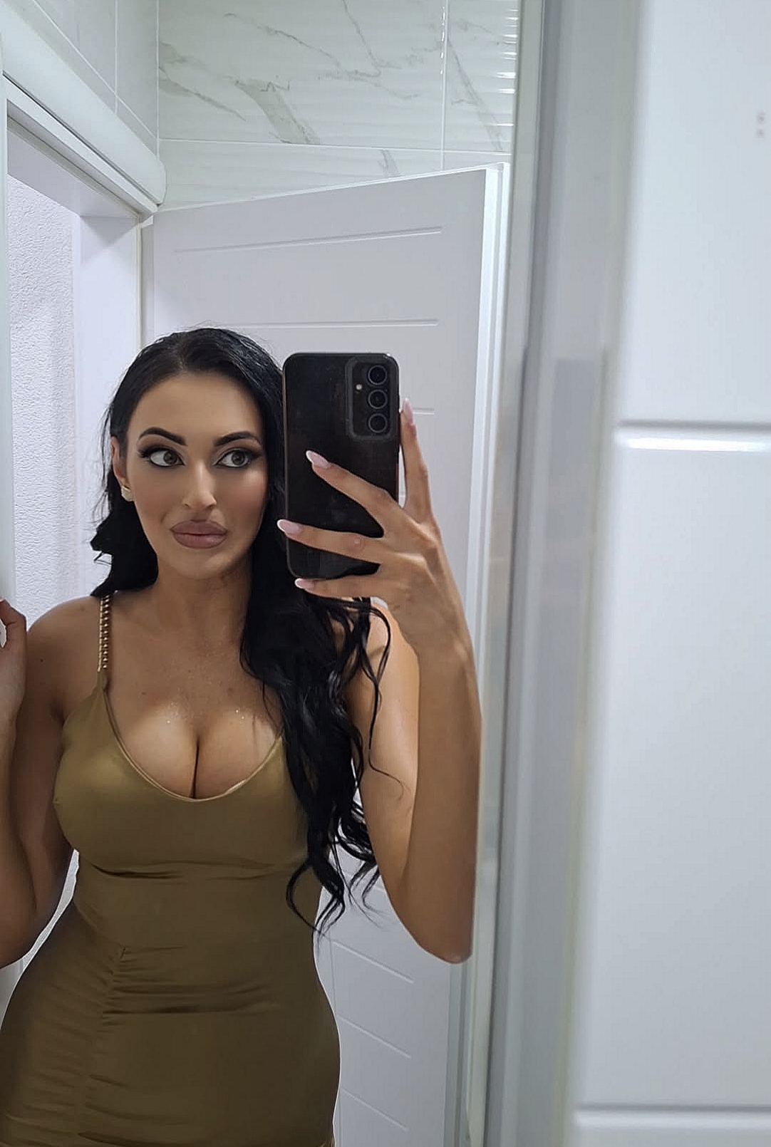 @Željana ✨