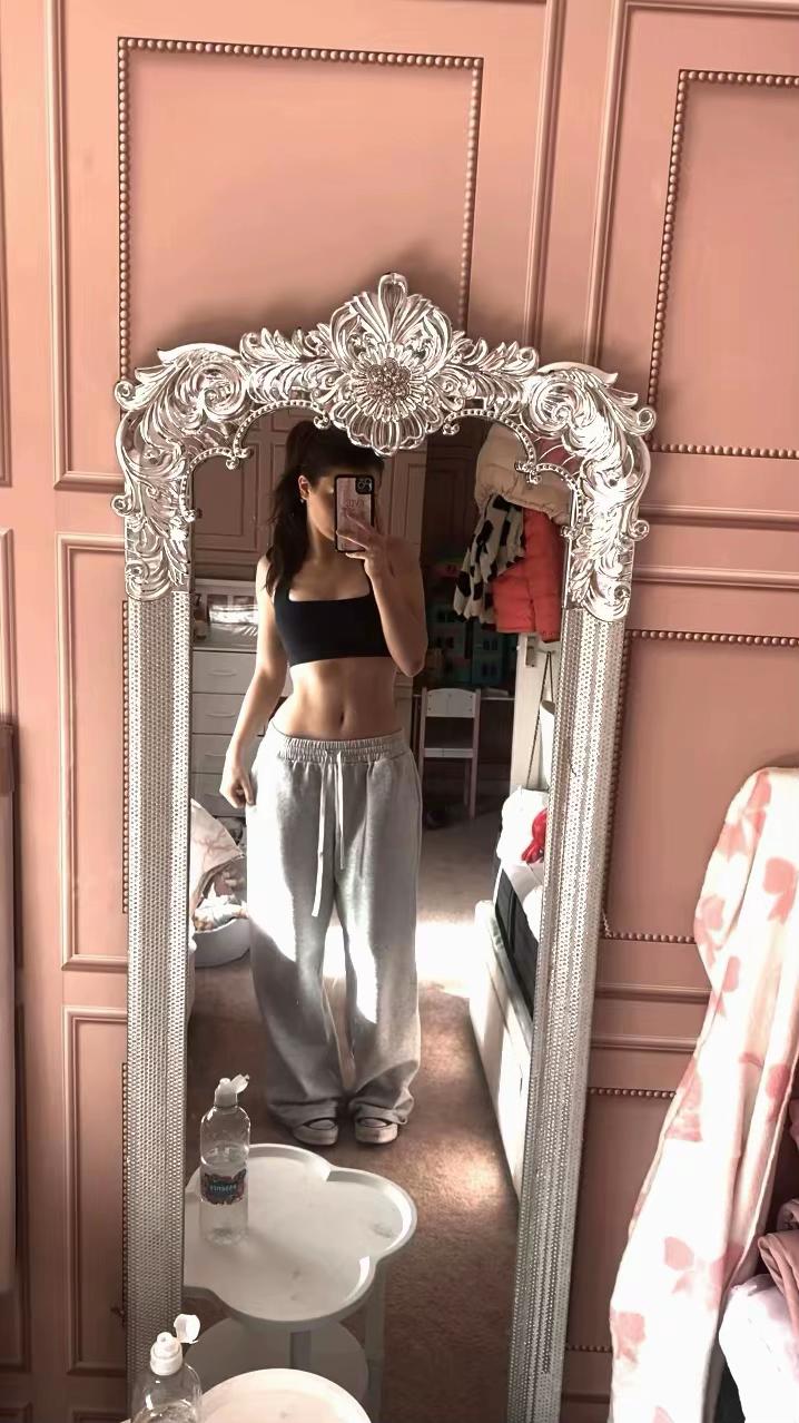 @evierose🫦