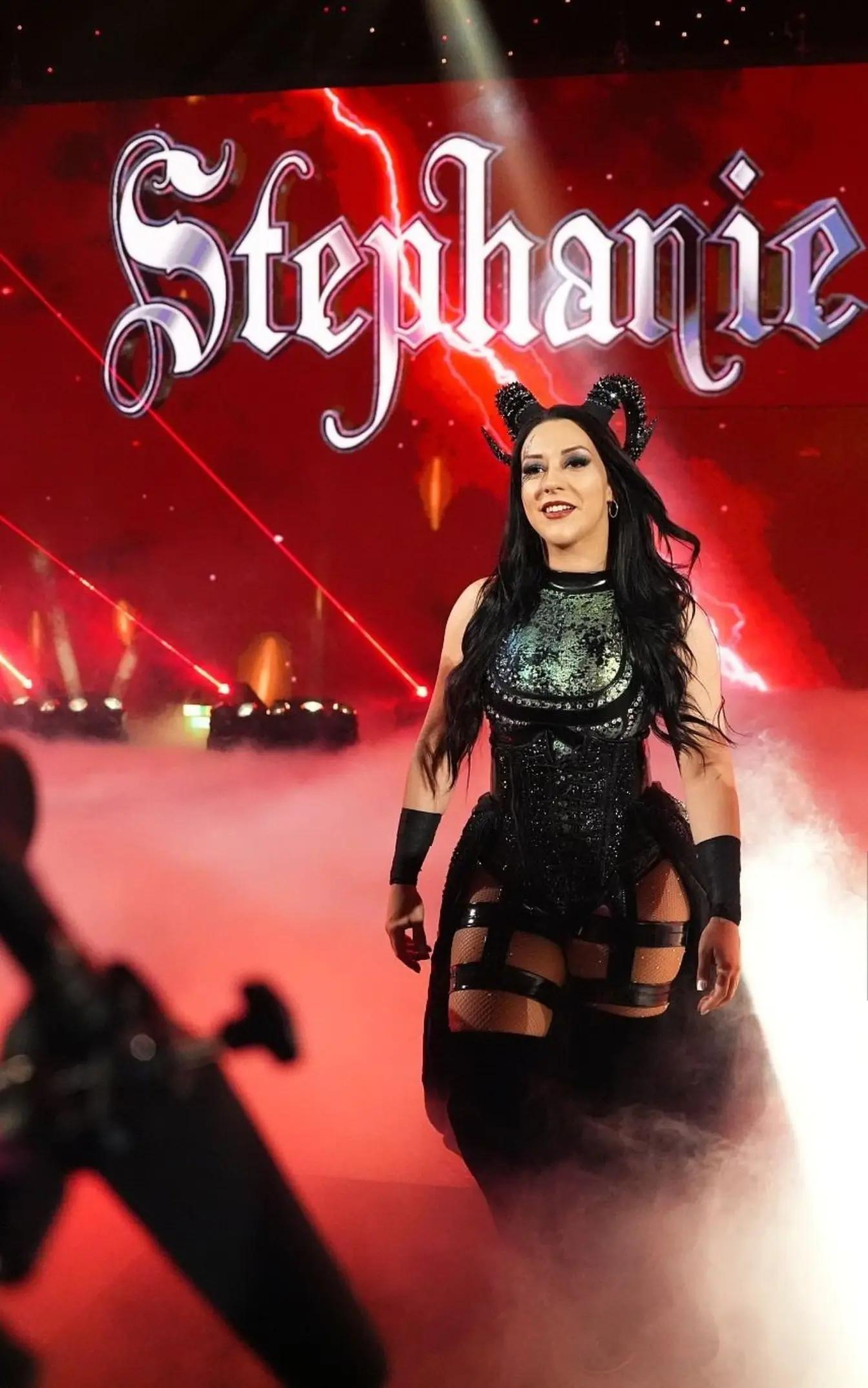 @Stephanie Vaquer Fanpage 🇨🇱