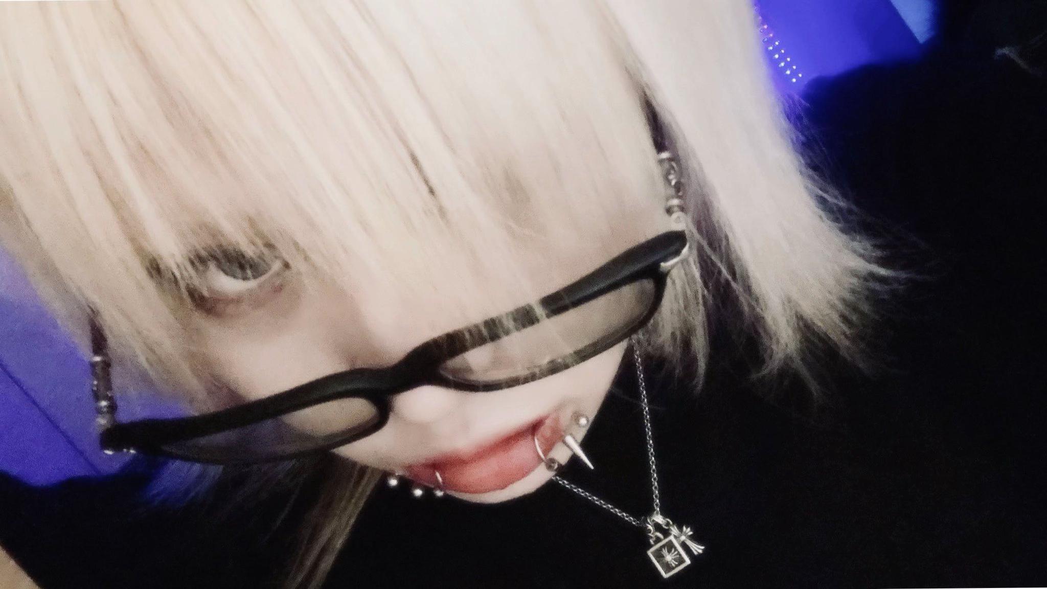 @KYO