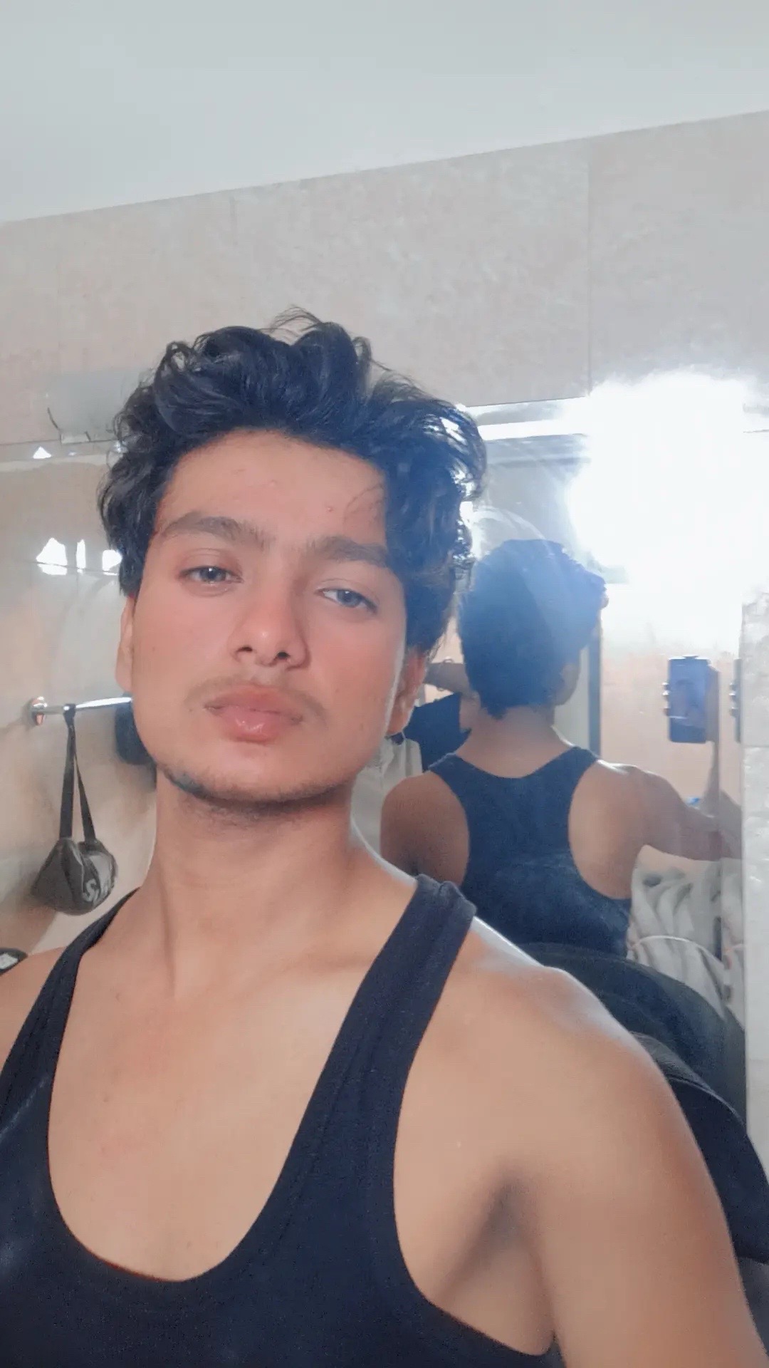 @🪶 𝐑𝐨𝐦𝐦𝐦𝐞𝐨🚬