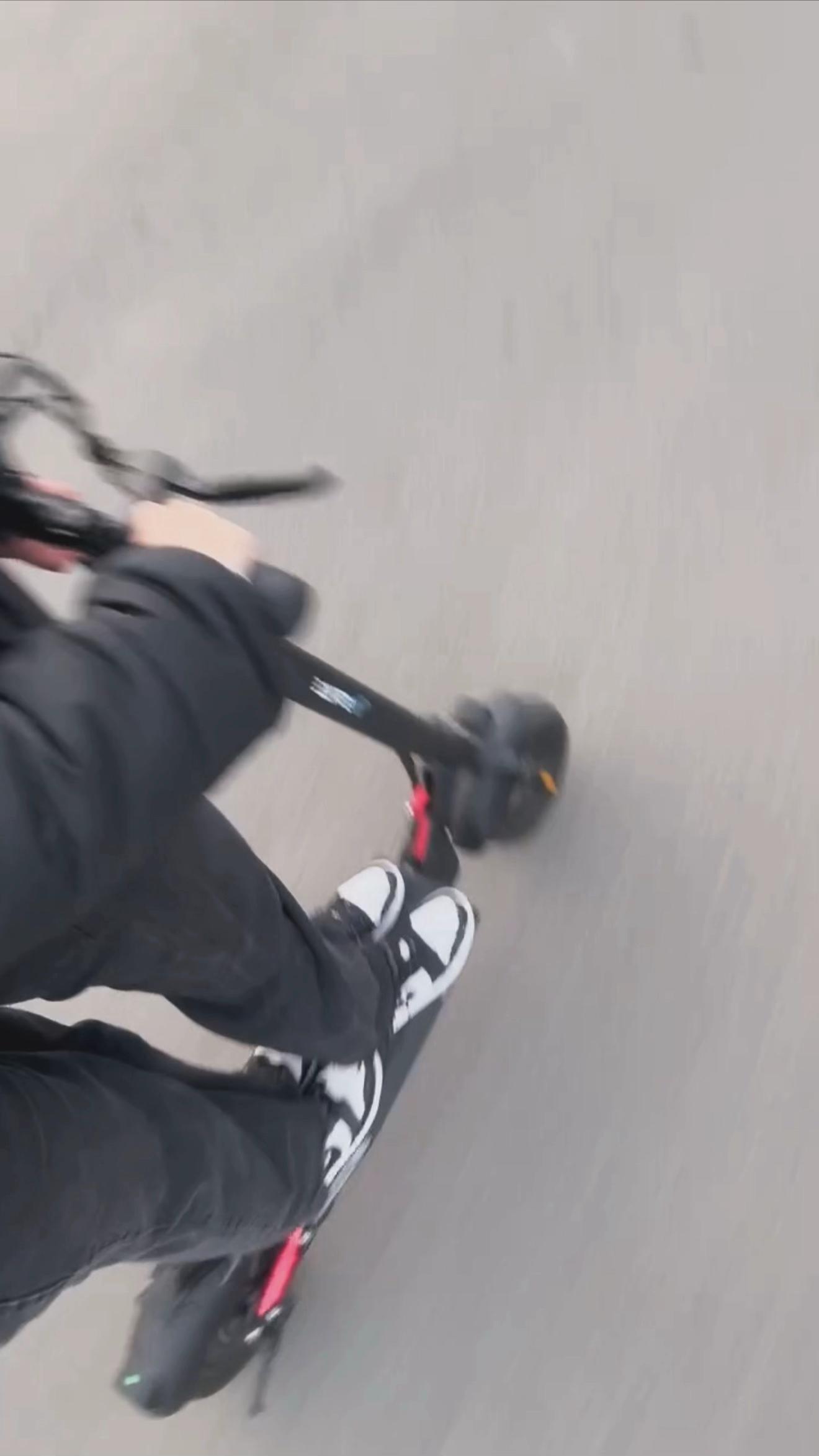 @๐