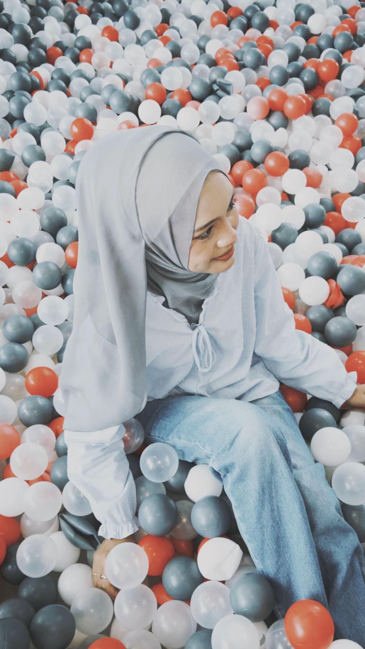 @qaireen