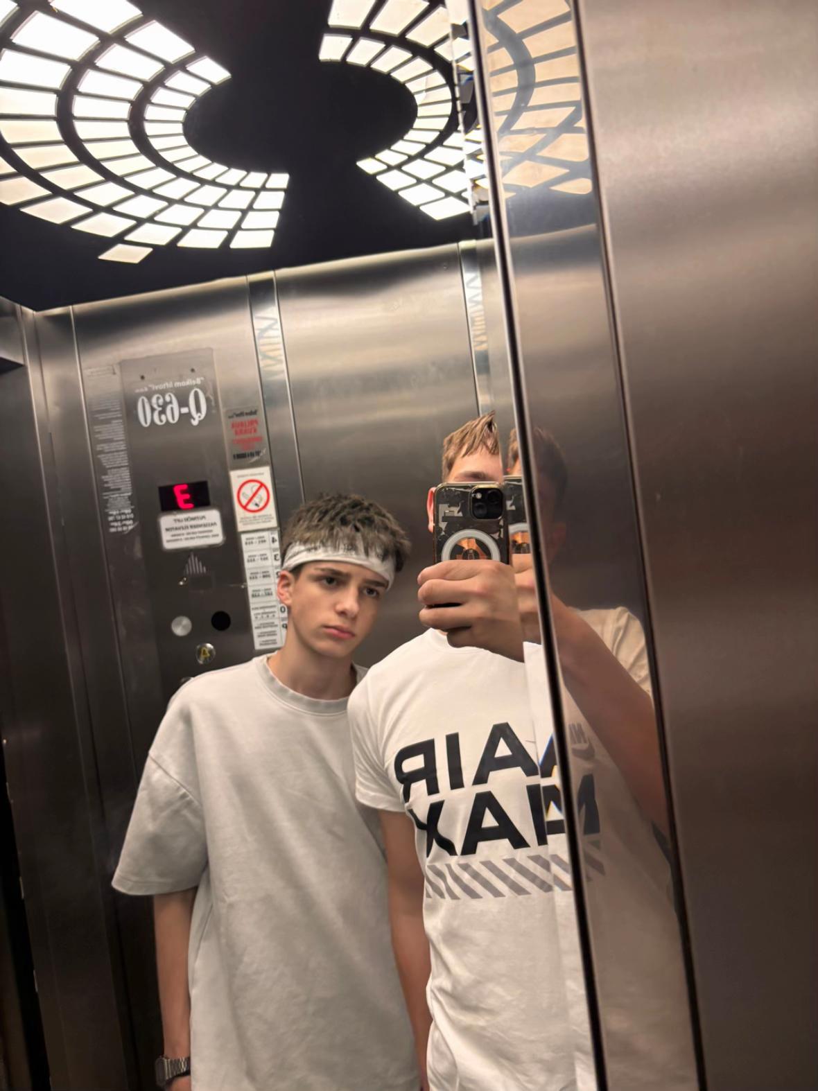 @Лука