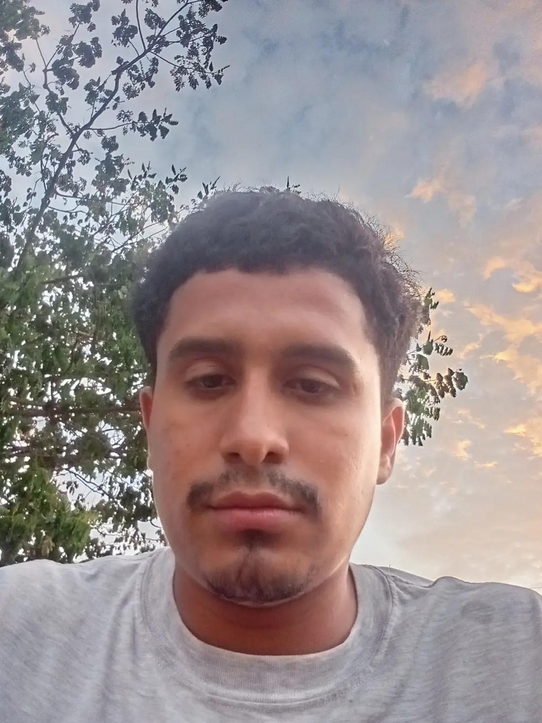 @TikTok AnthonyJahirrguapo