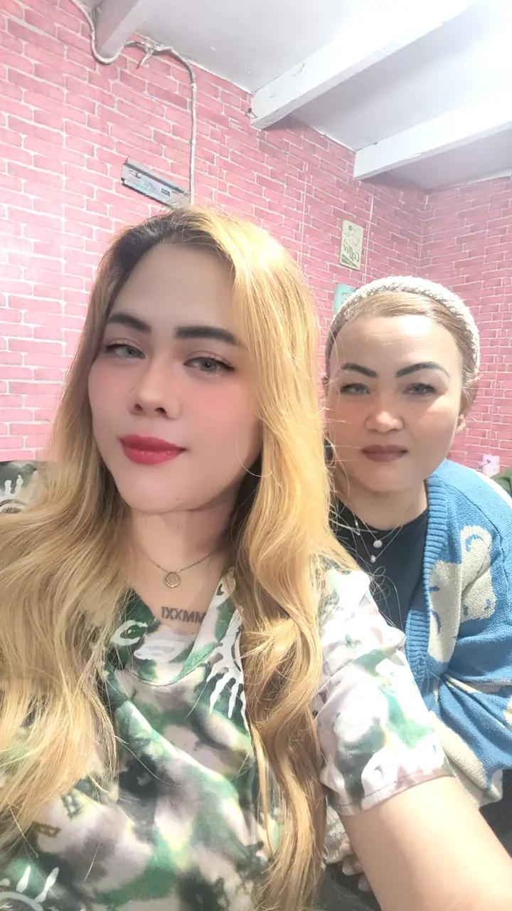 @D S