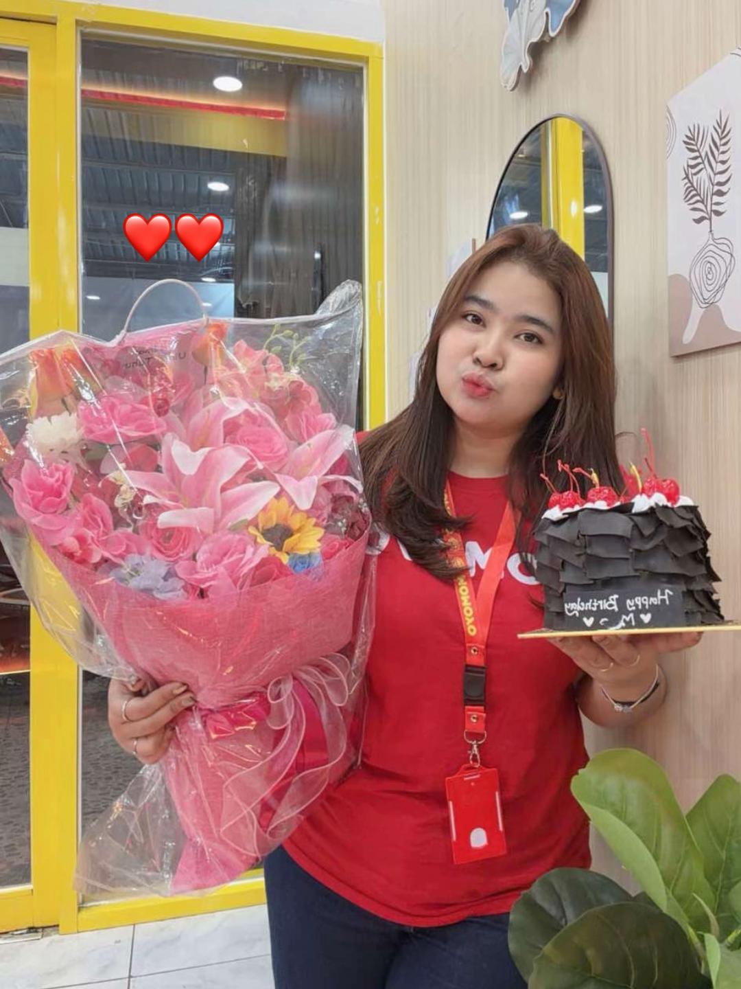@Hanya M