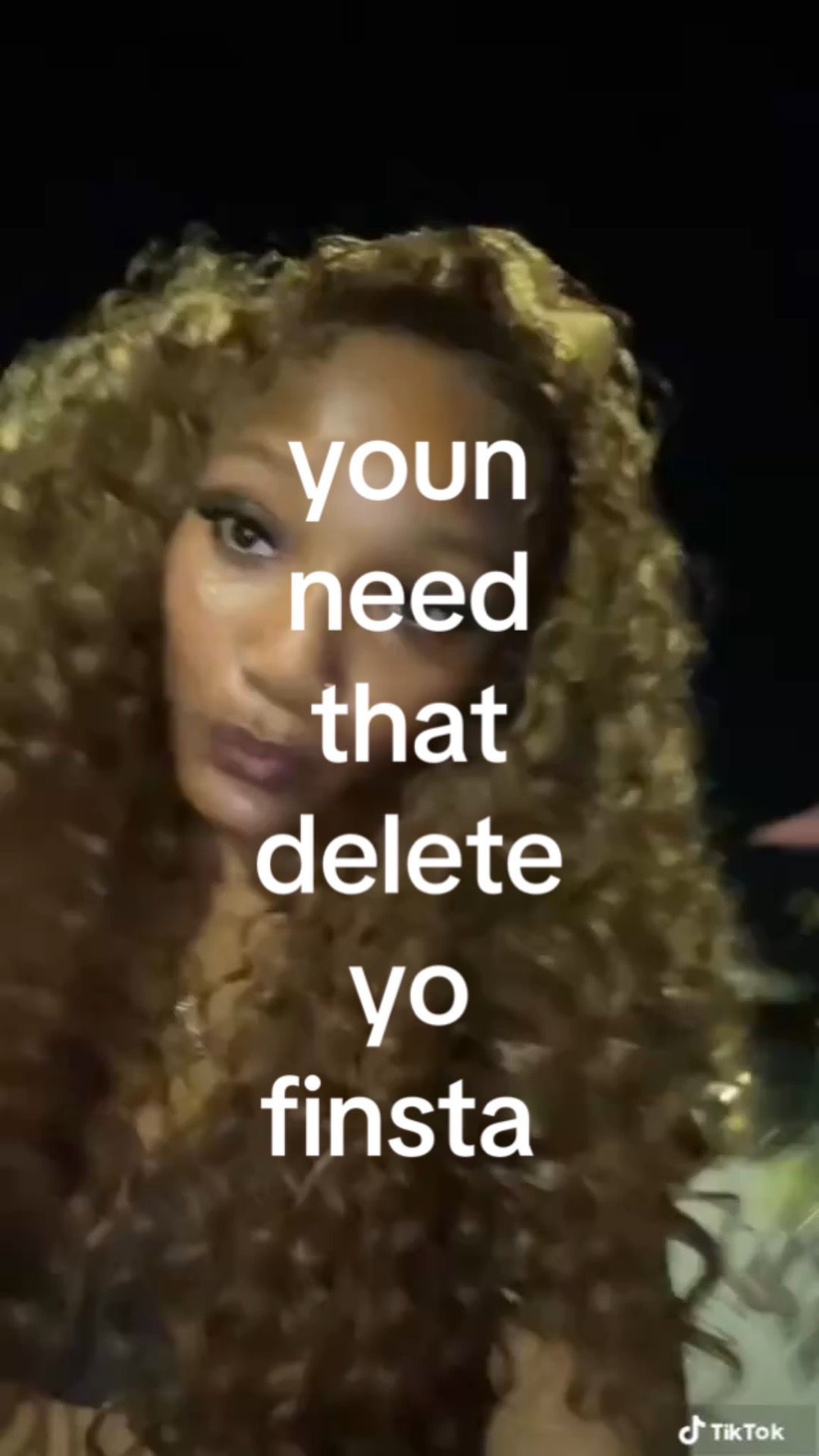@whoiskori?