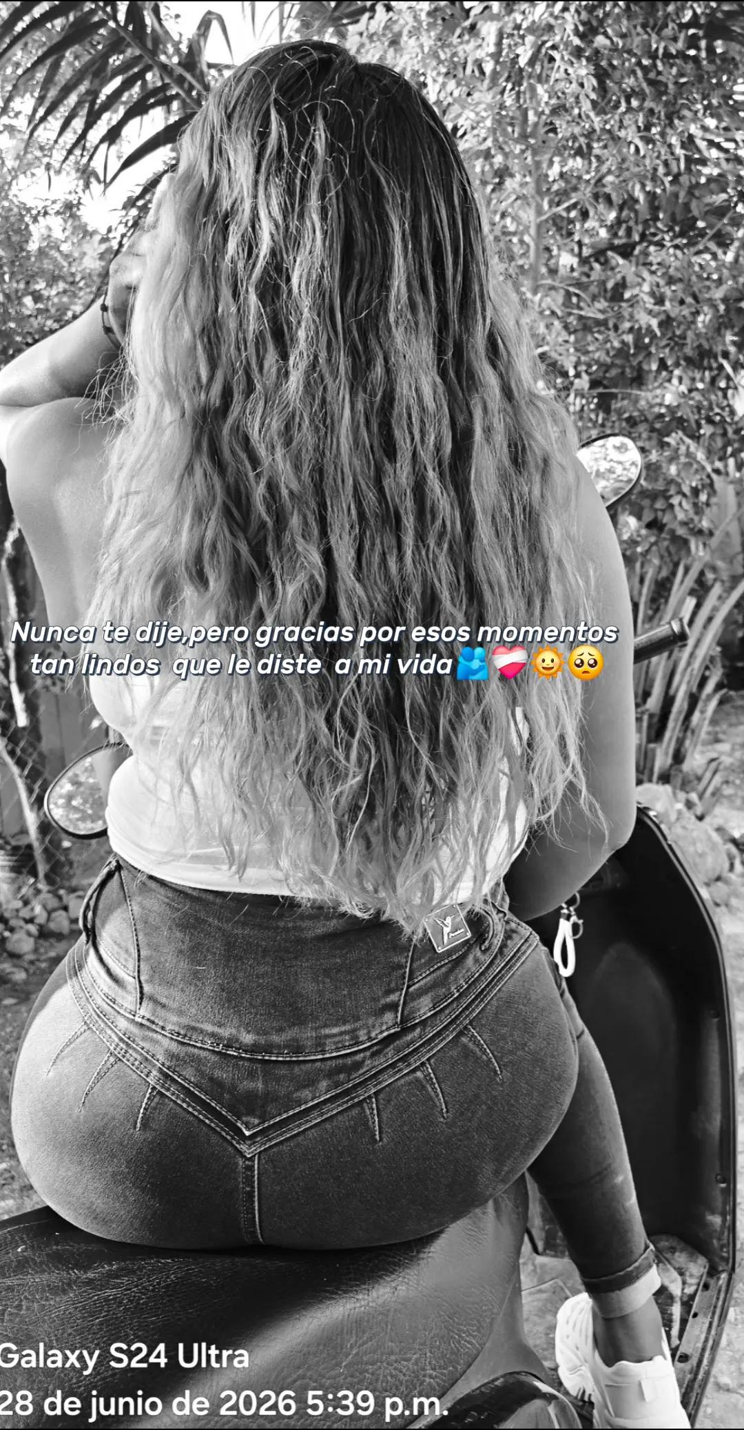 @EvelynHernandez.07/10/00💞🍃🌼