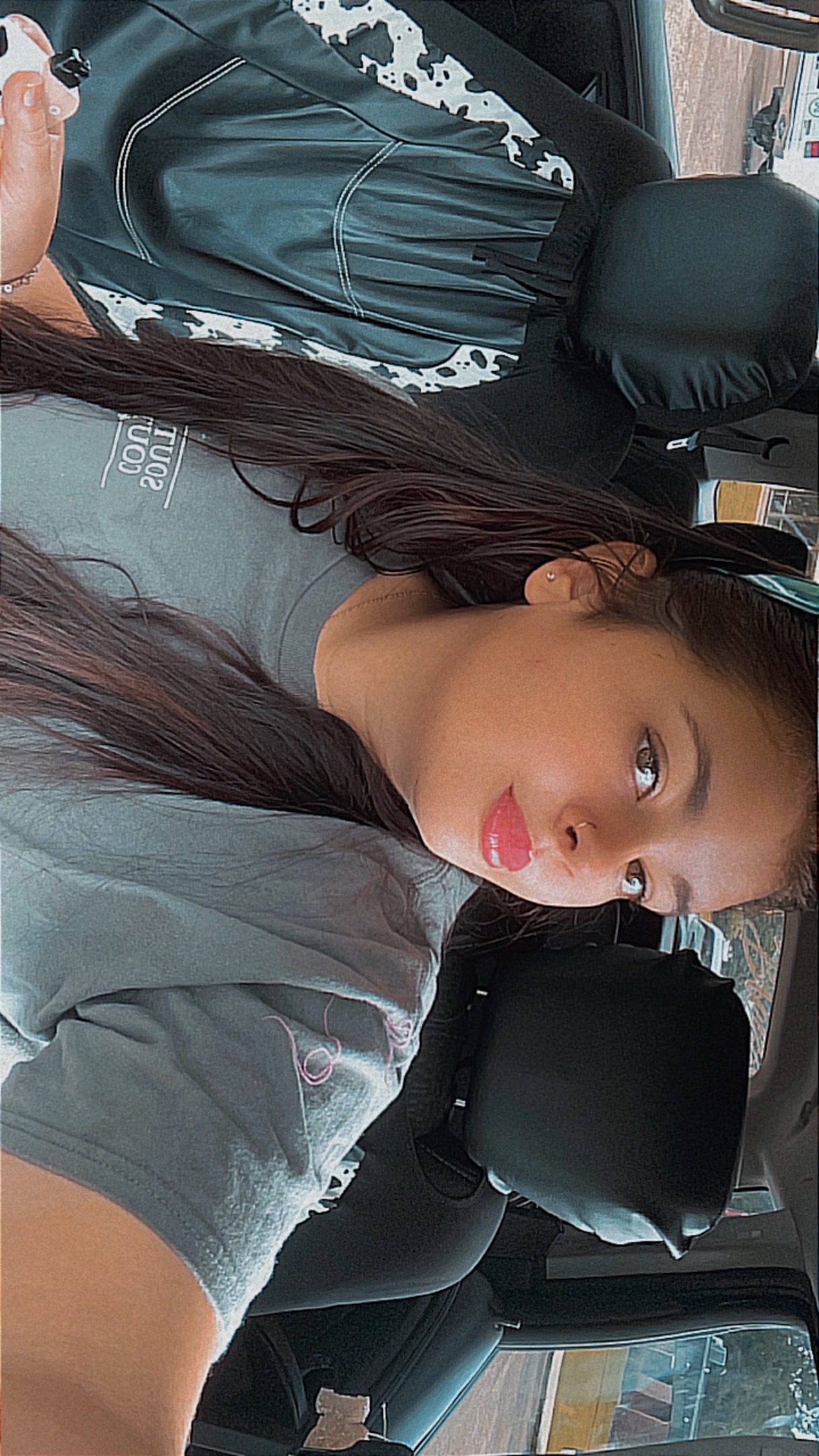 @Anna Roberson🖤🦆