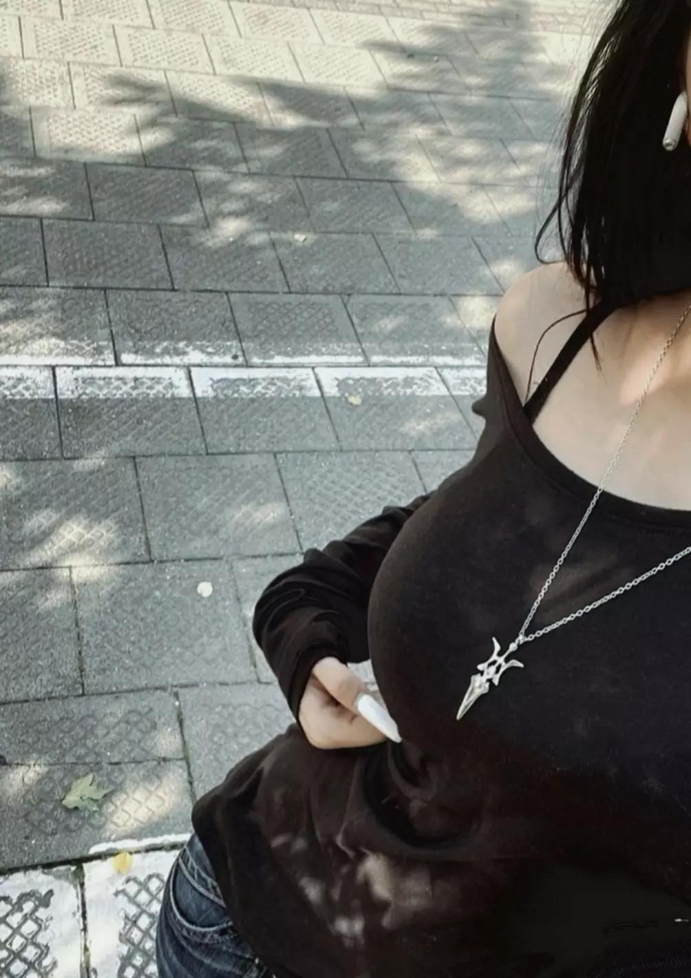 @⛧Goth malak⛧