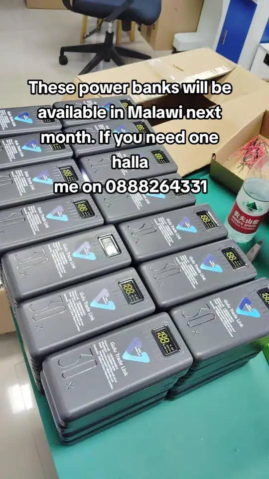 @Andy🇲🇼