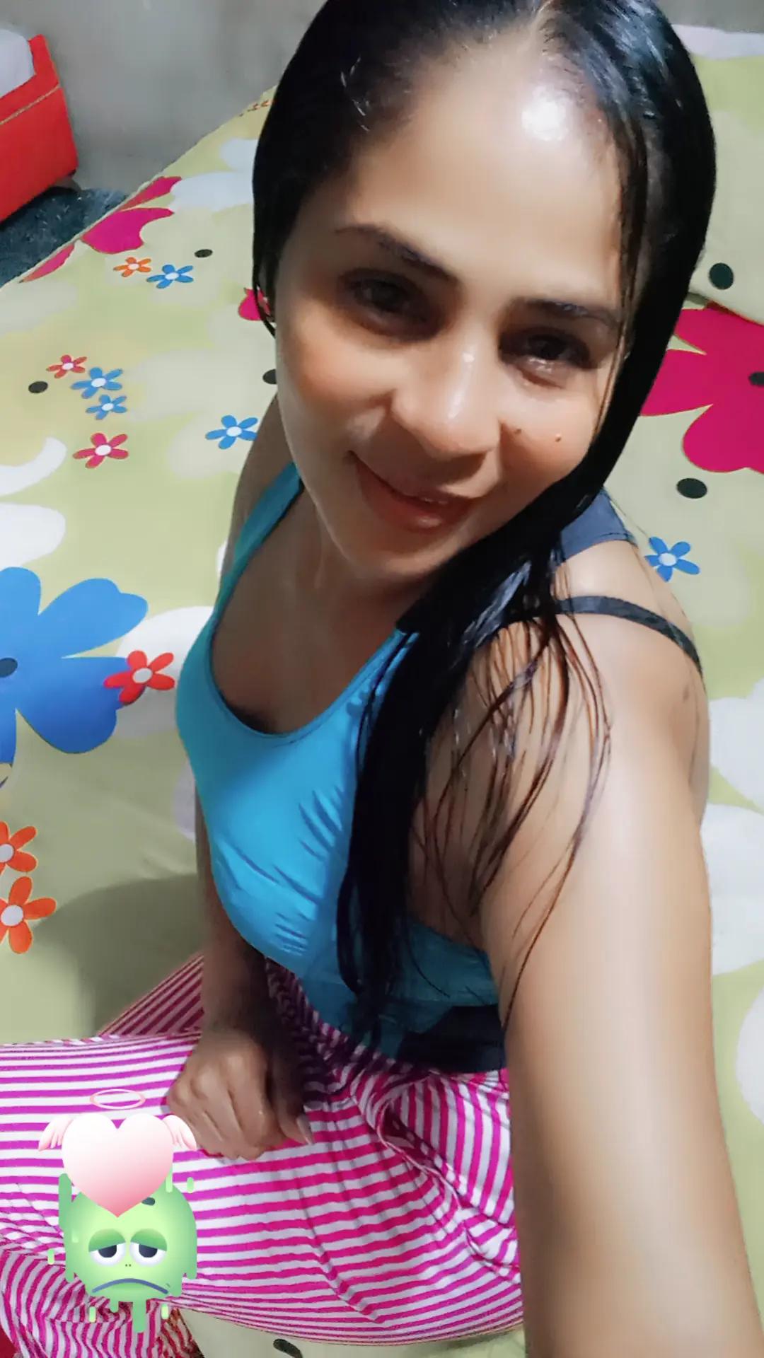 @María Castro ๐๐๐๐
