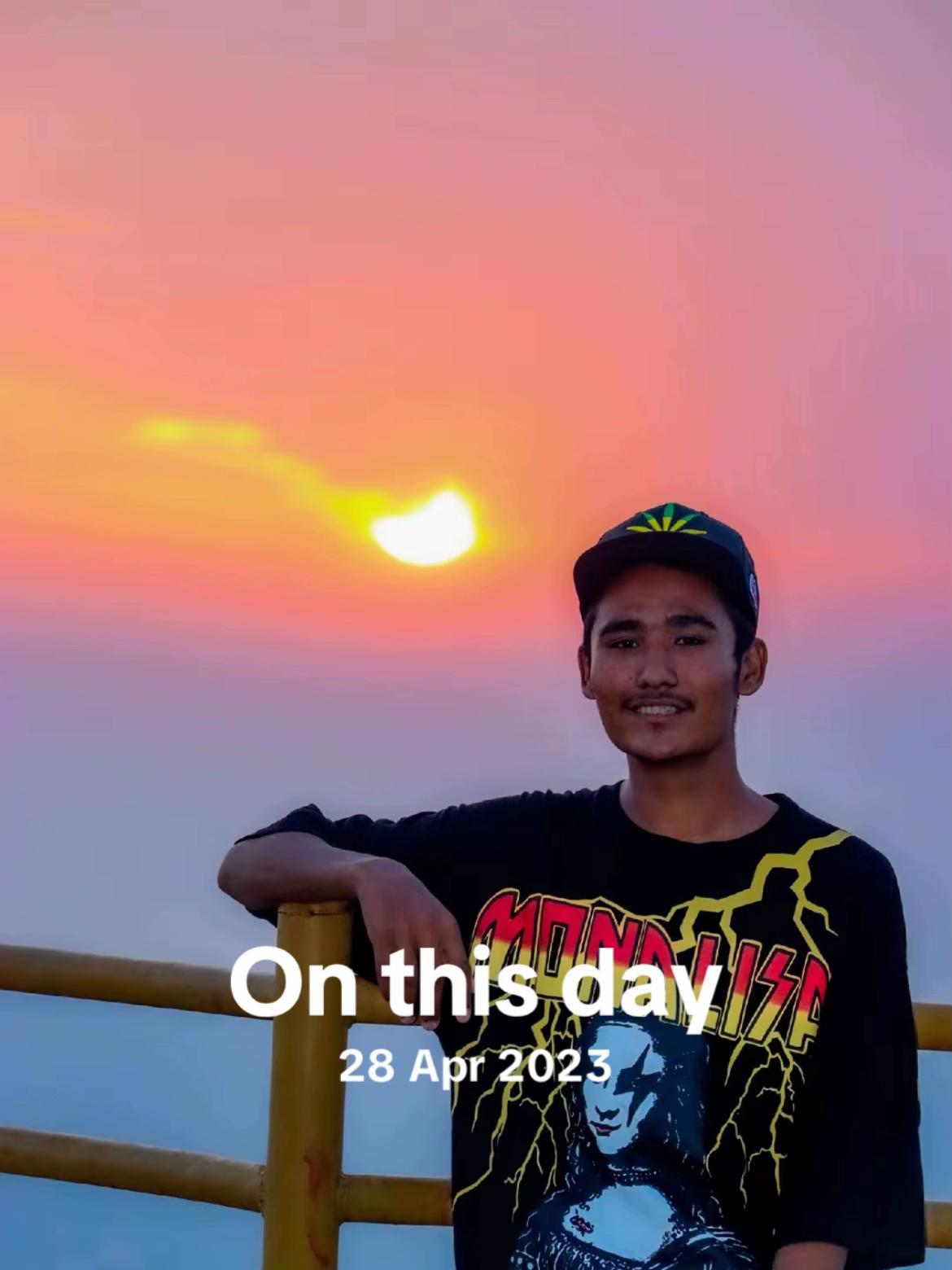 @️RoHiT 🧿💗
