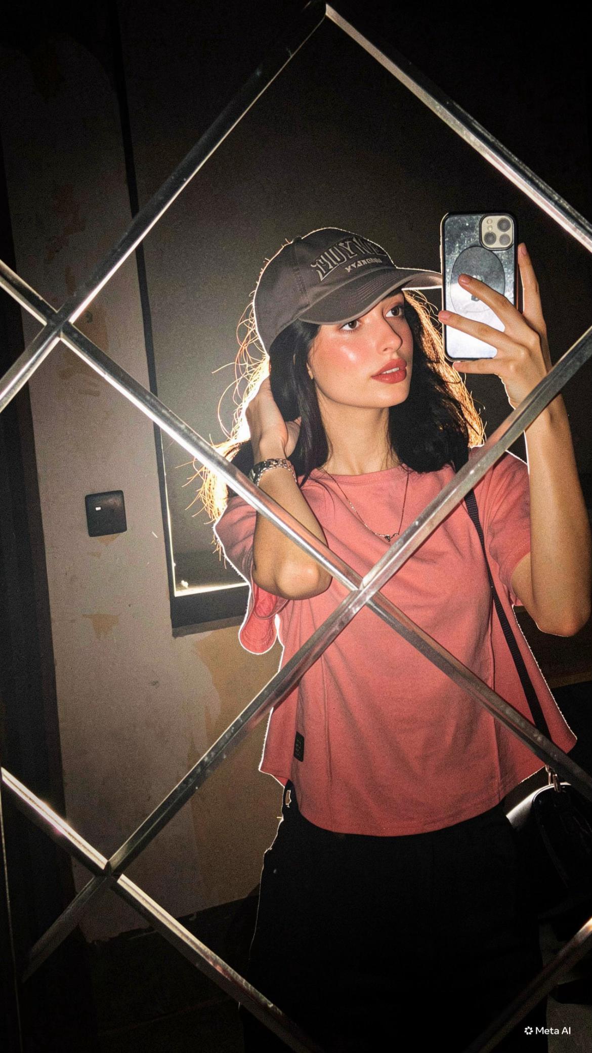 @𝐀𝐲𝐥o🃏ᶻᵃˣᵒʸ⁷⁷