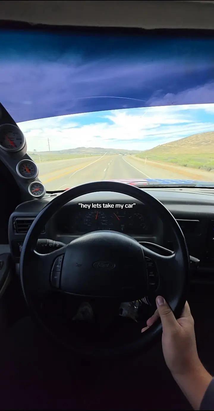 @𝕋𝕣𝕠𝕠𝕞𝕠𝕠🐮🥛