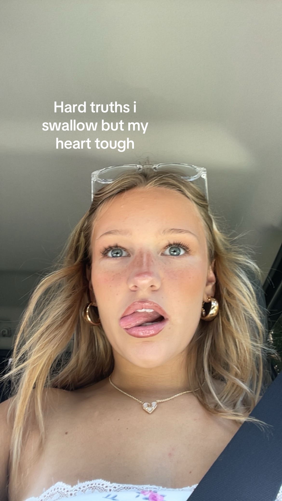 @noellesvip