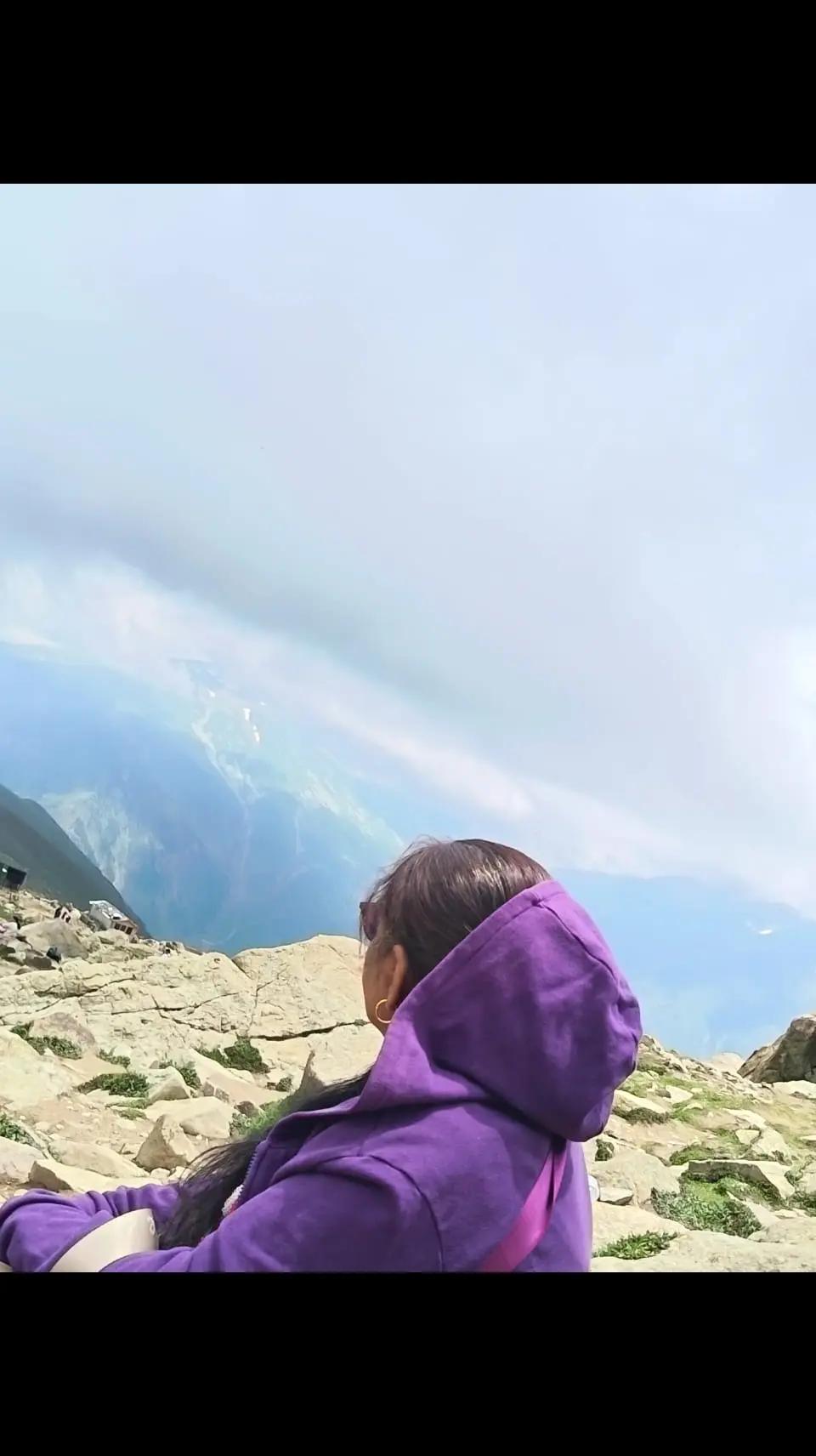 @Santhana❤️