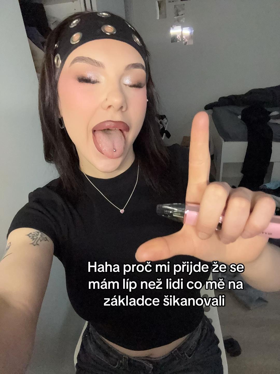 @Thyckova