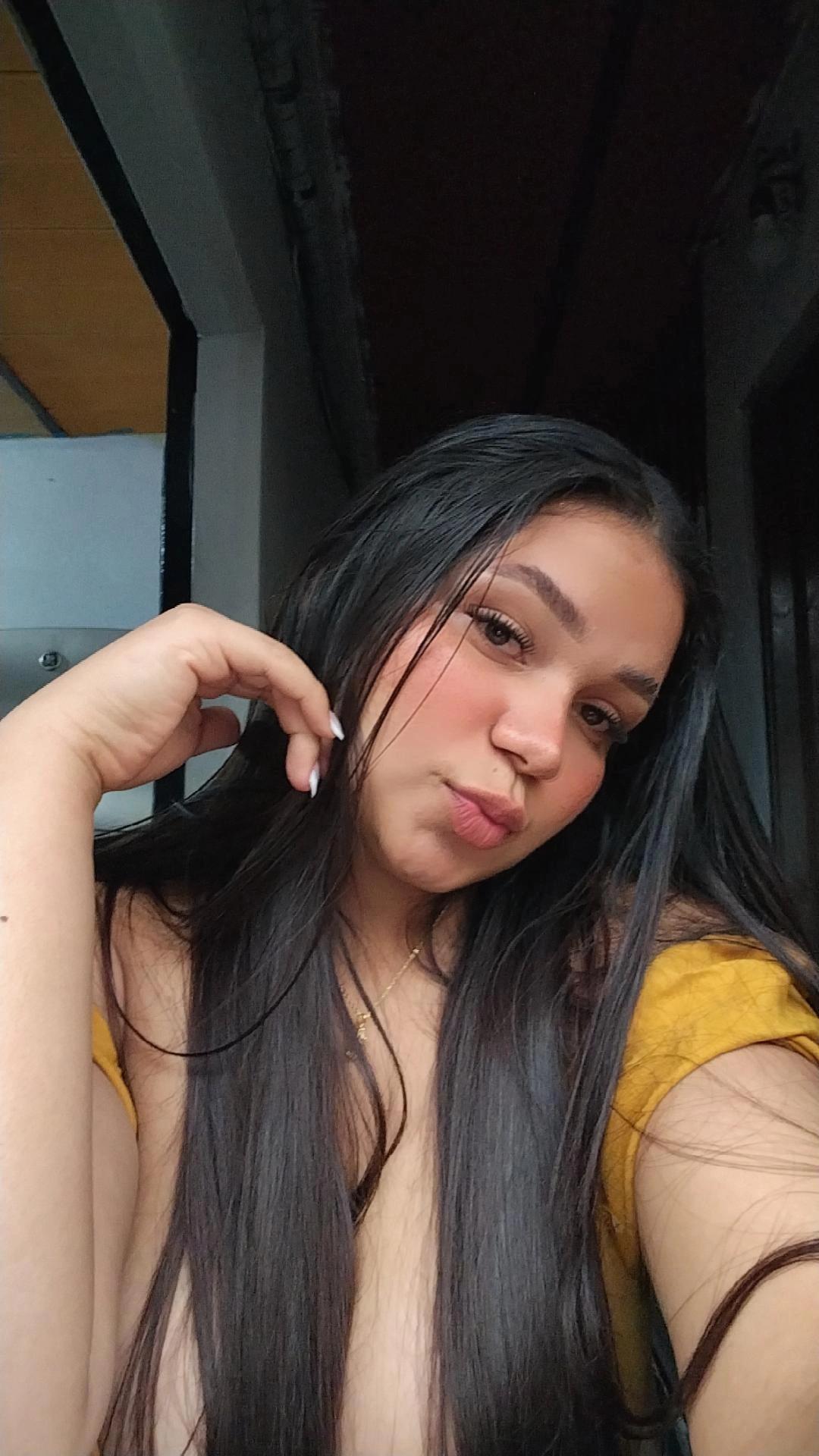 @Vale.🦋 .