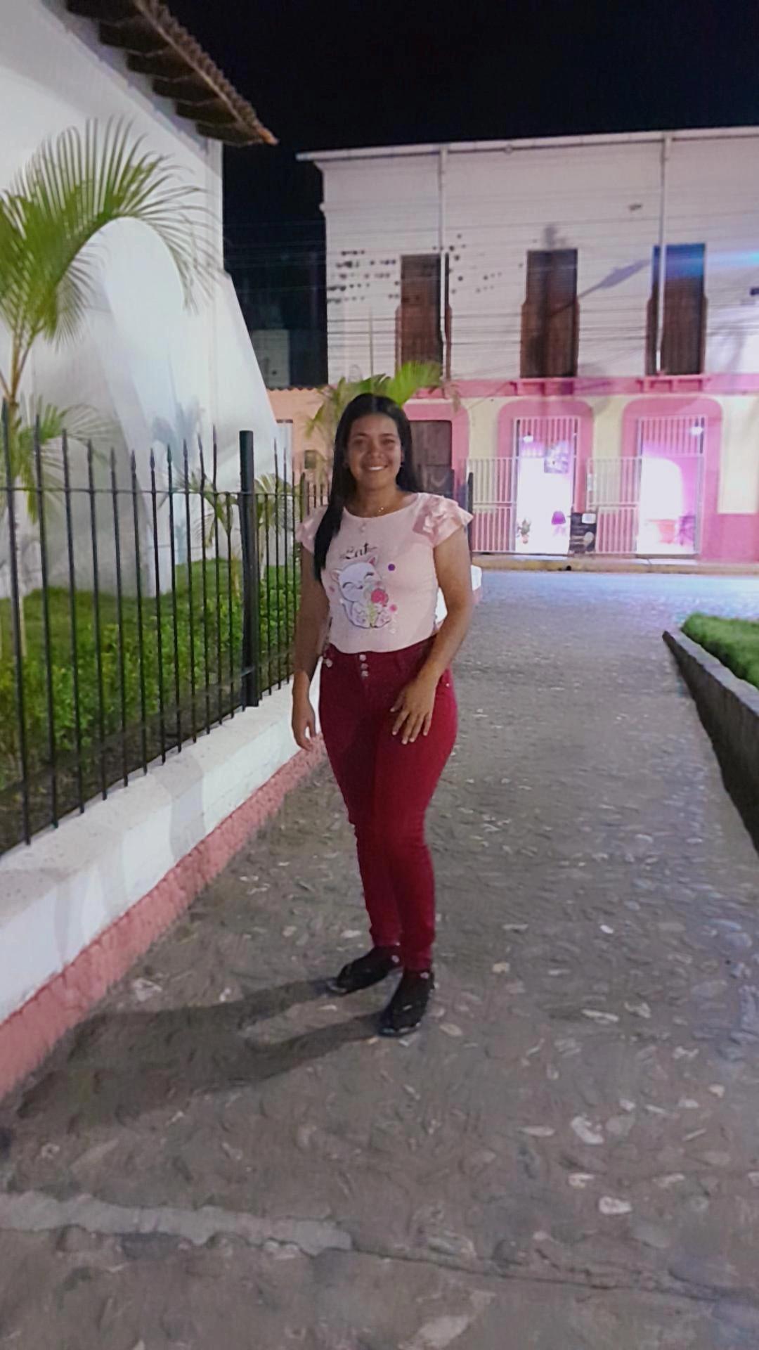 @Yessi Camacaro