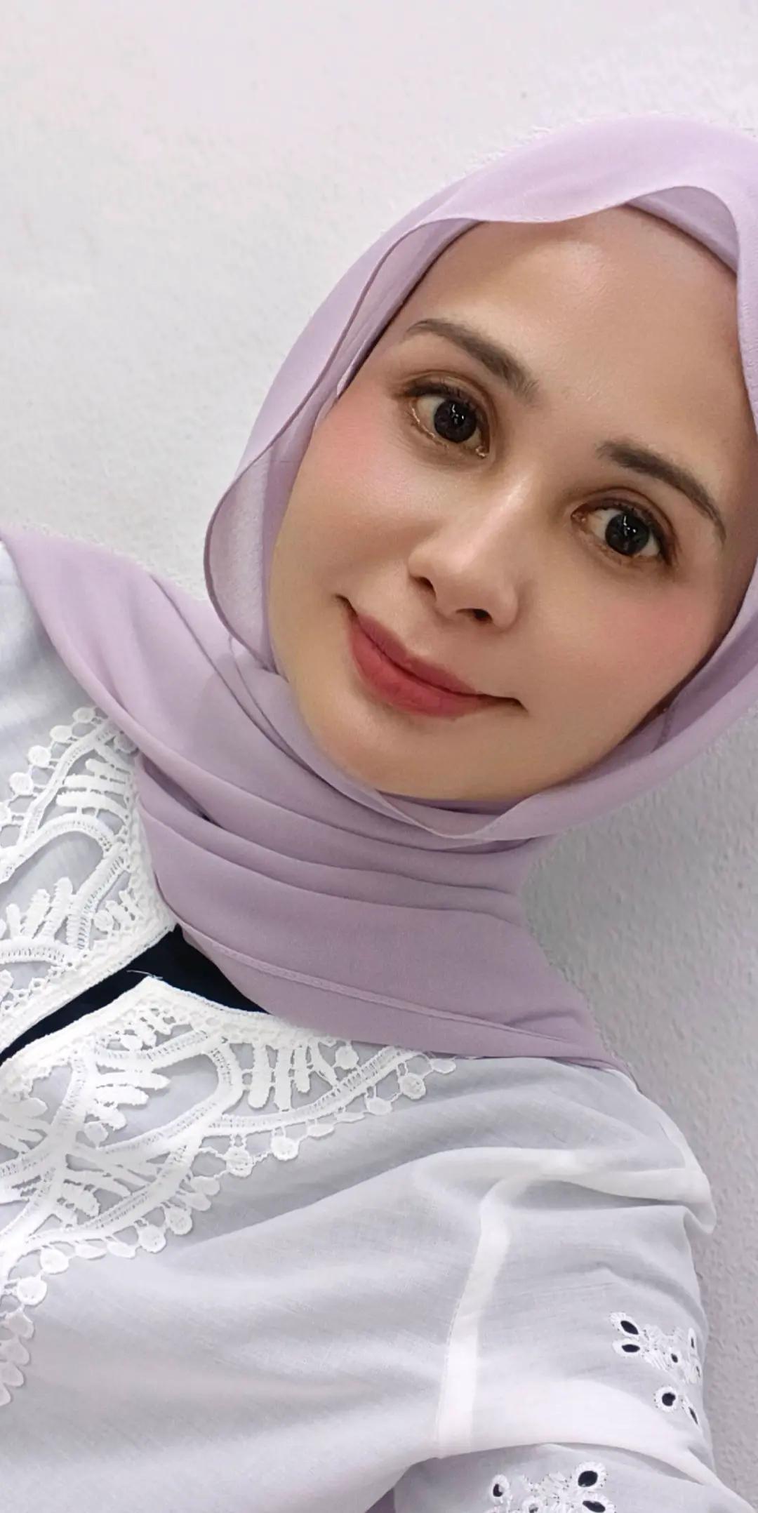 @Cik Roses 🌹