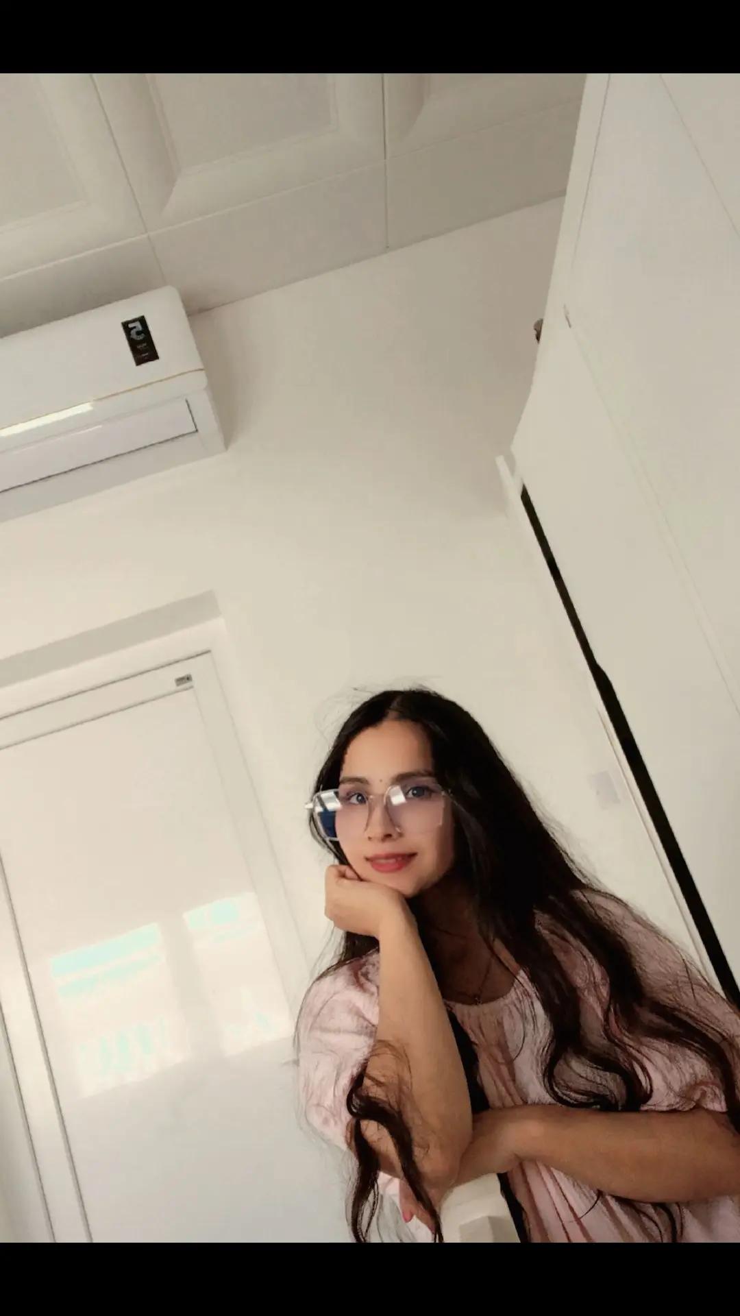 @radhika❤️🌻