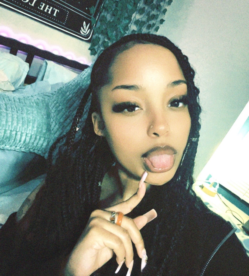 @khaos 🧚🏽&zwj;♀️