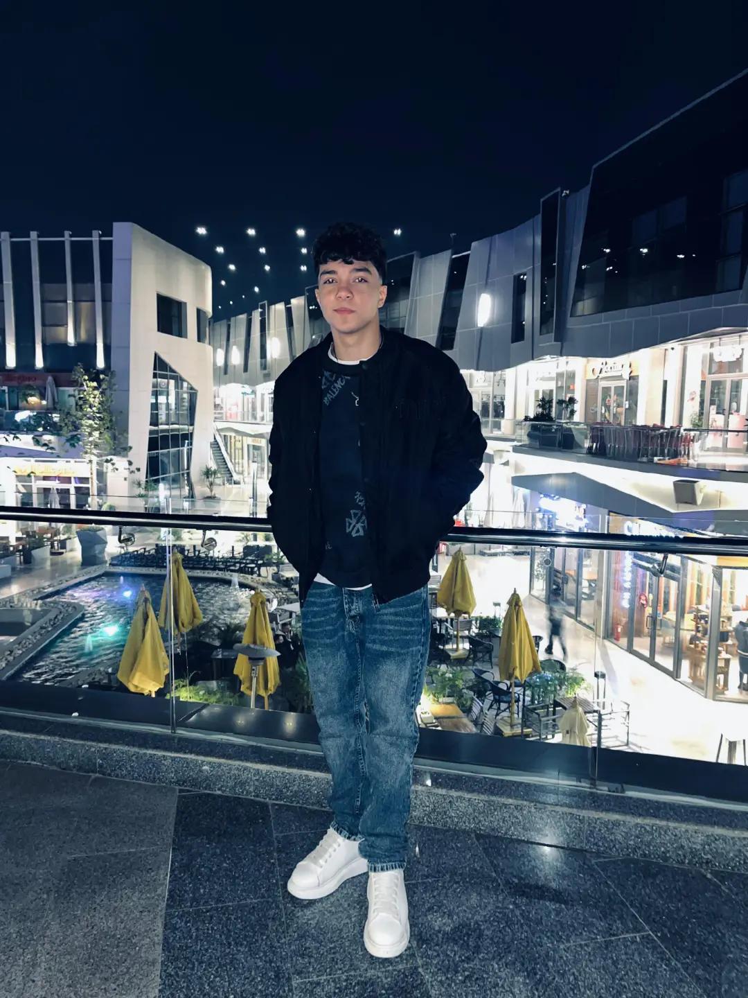 @Ázad”๐ฎ๐ถ