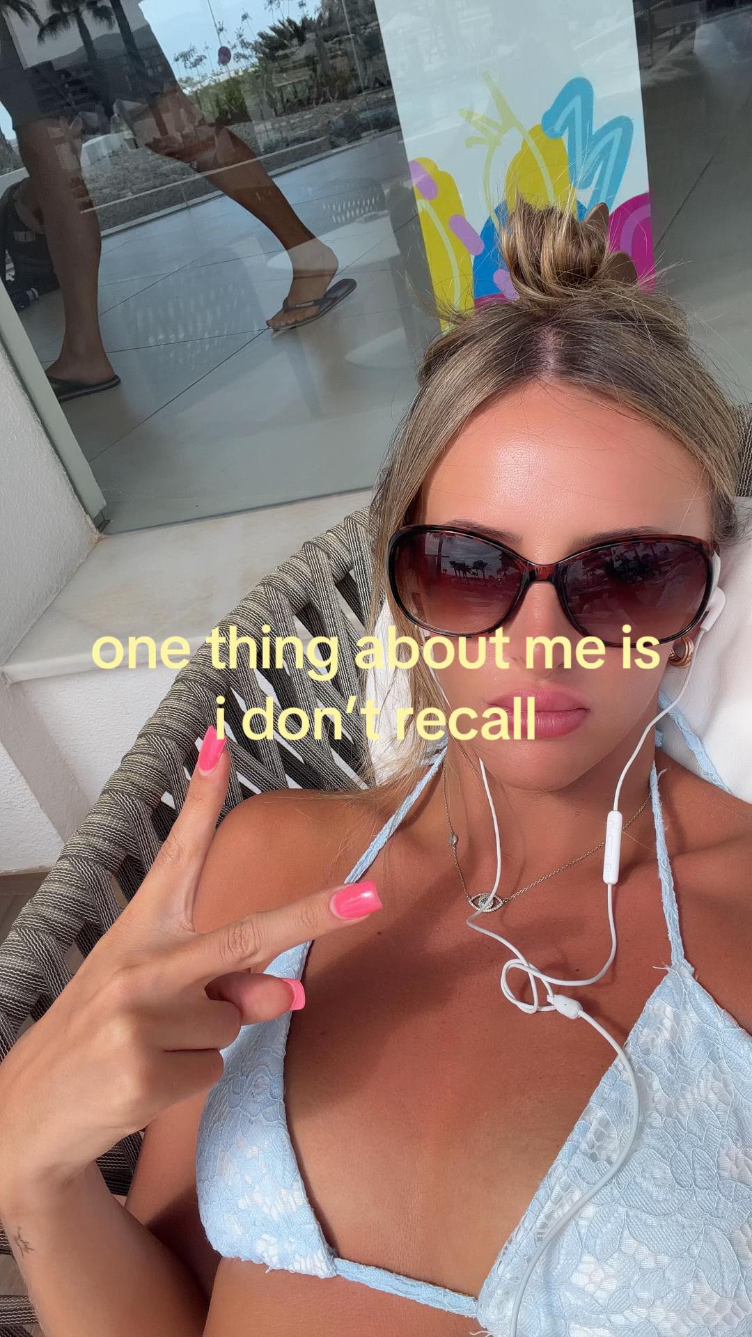 @kcdaniella