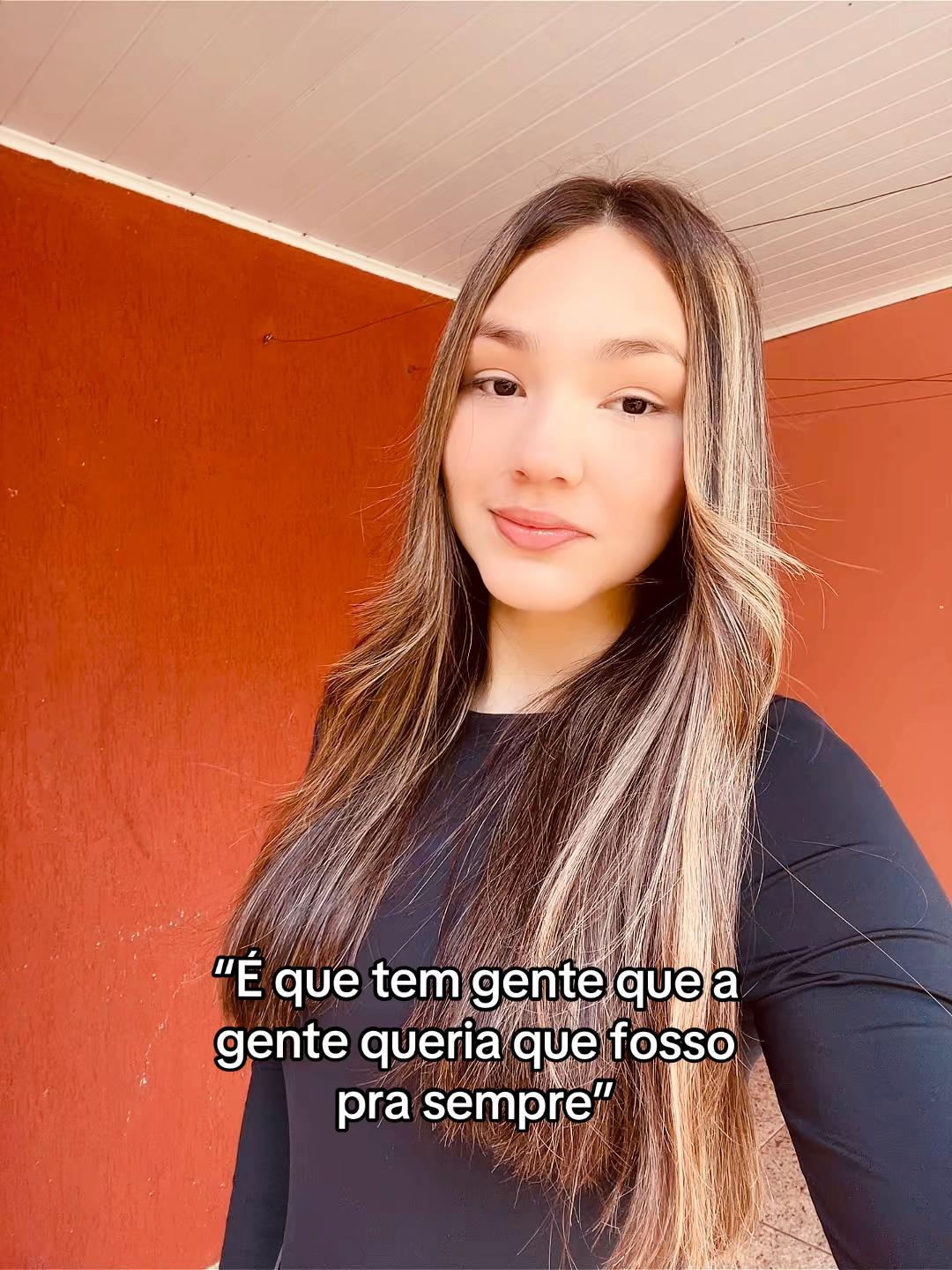@Lívia 💕