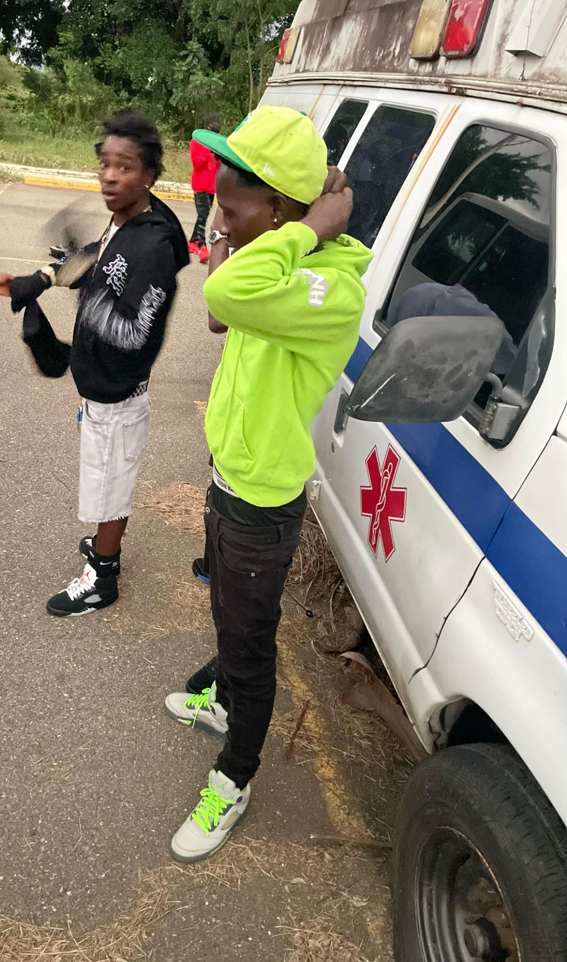 @Tenge Ha&iuml;ti🇭🇹🇬🇳🇬🇭🇬🇫