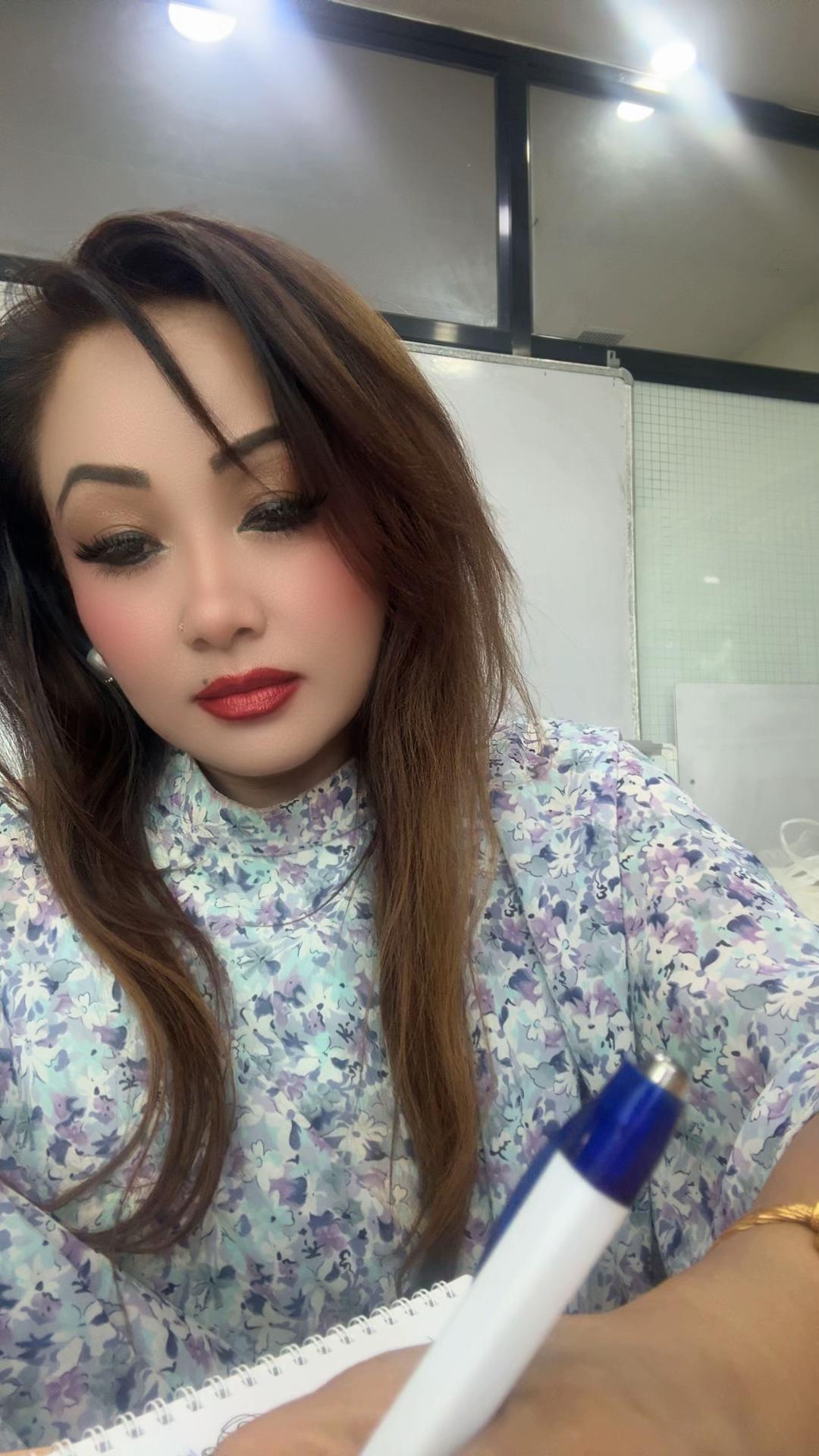 @Shanta lama👑🇳🇵shanta lama