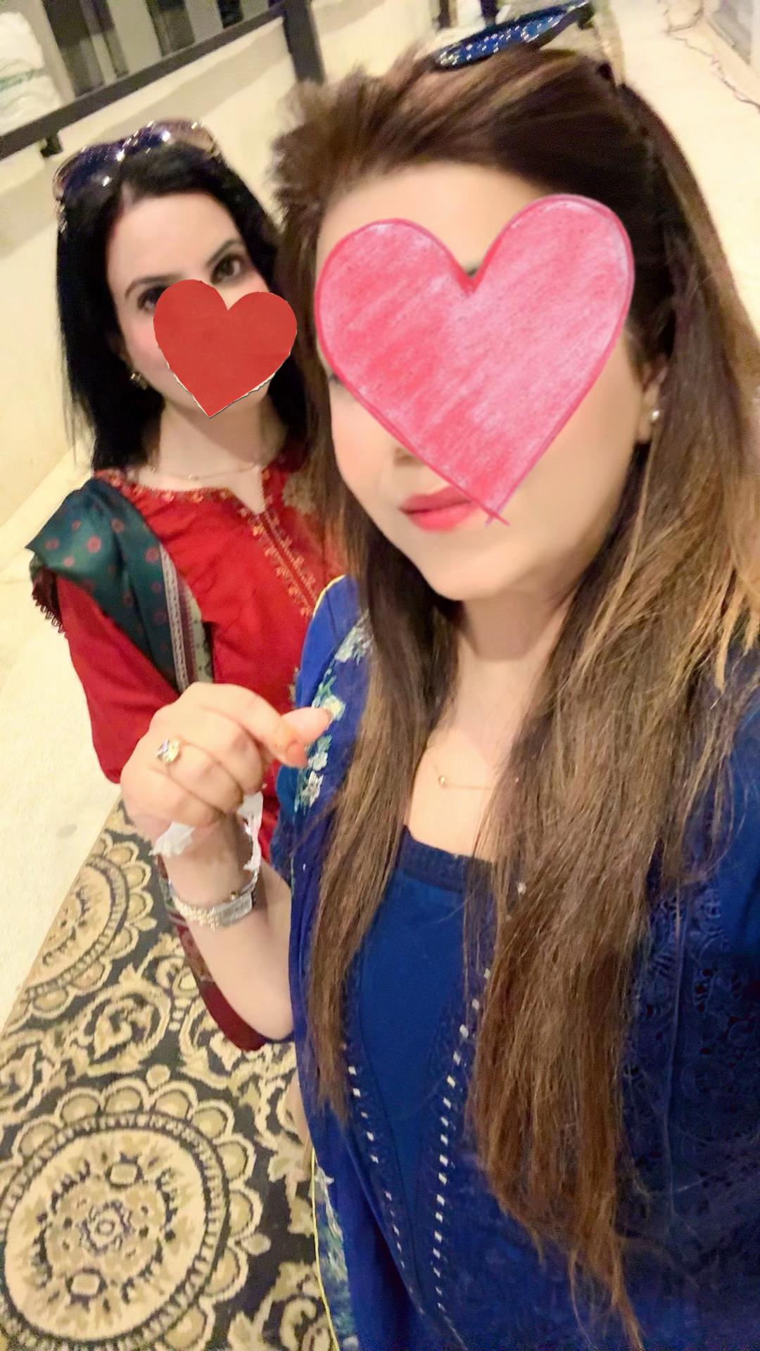 @Farah Rizwan
