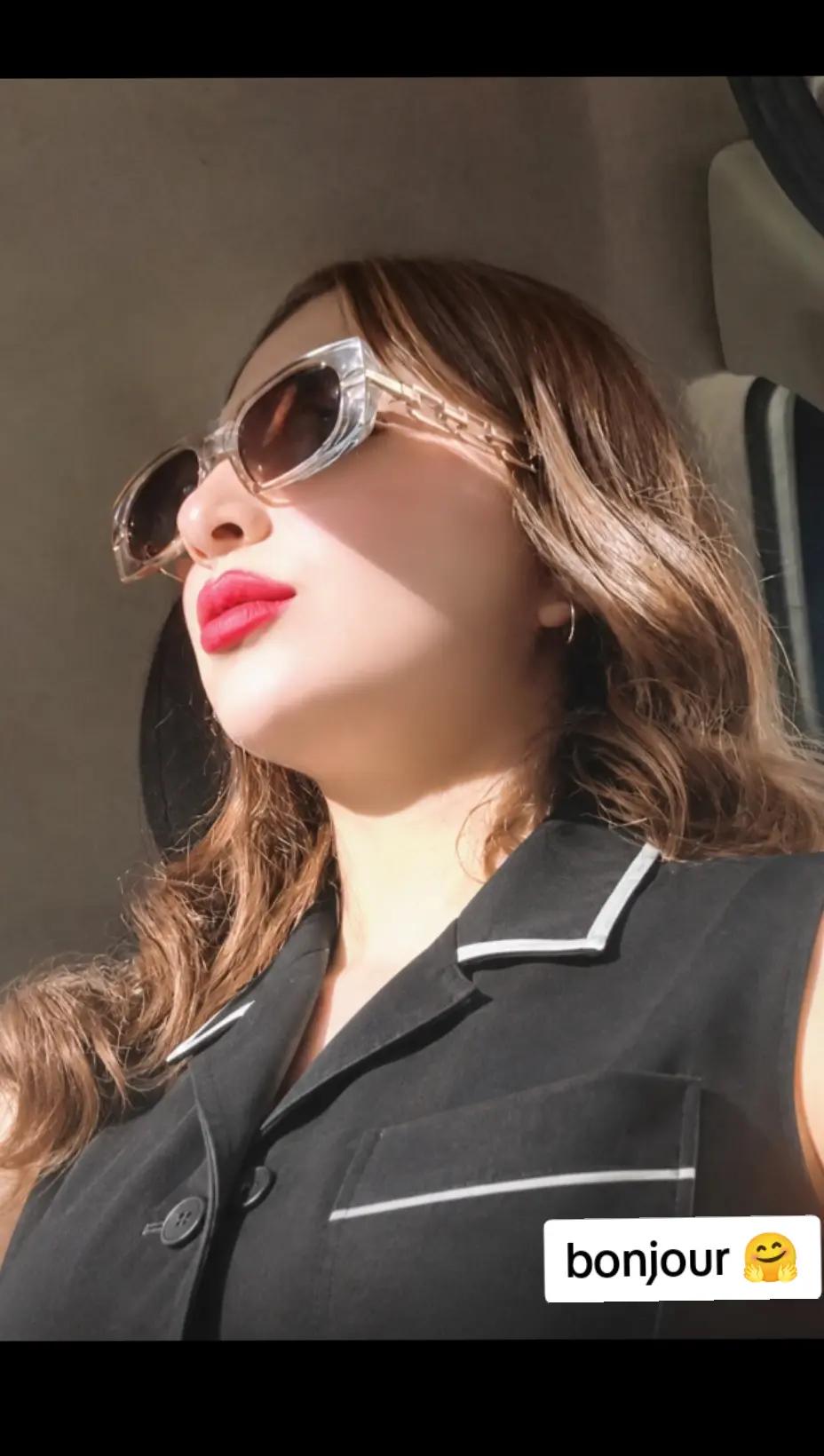 @yesmina