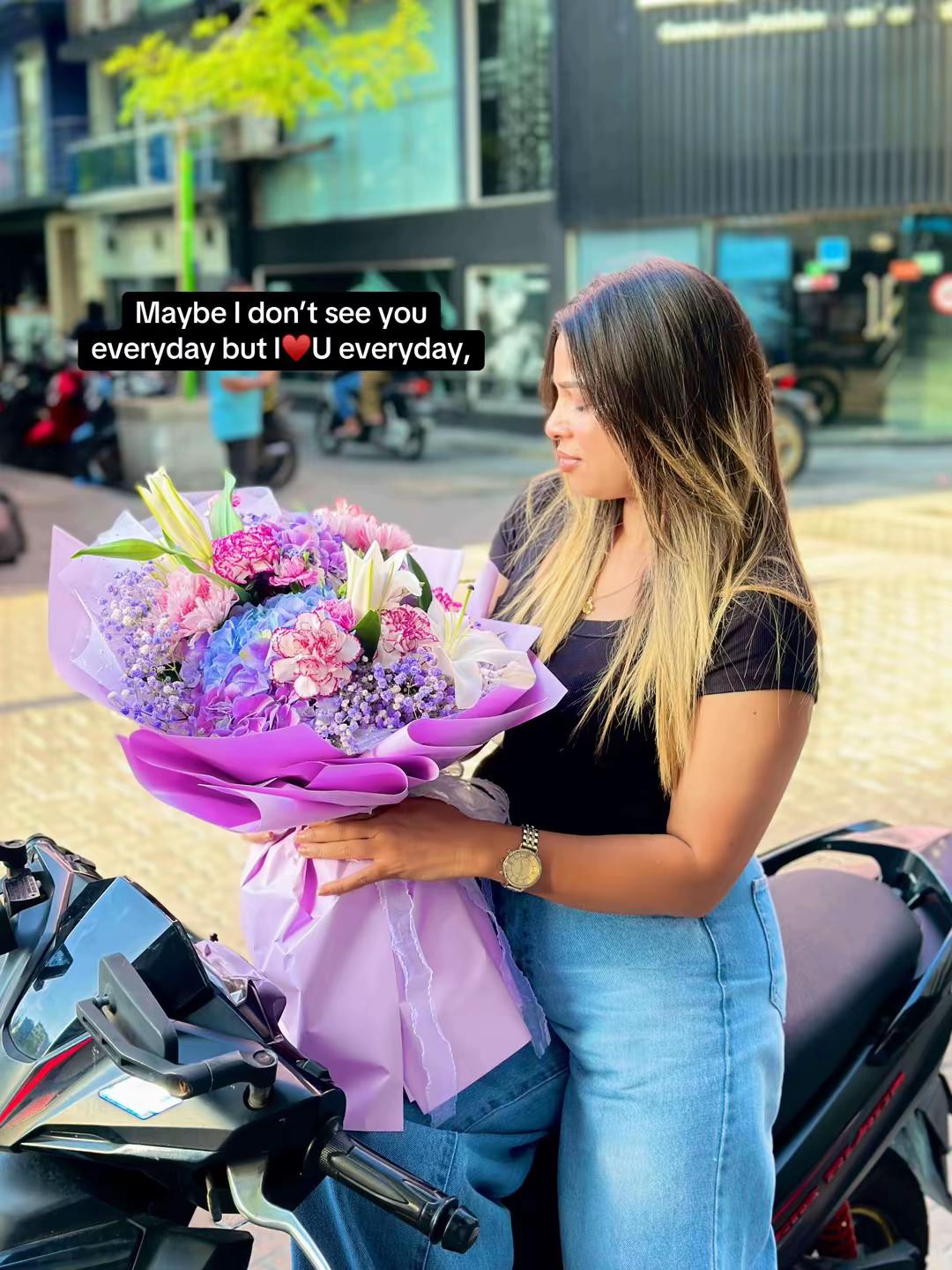 @Mu_Na🧿