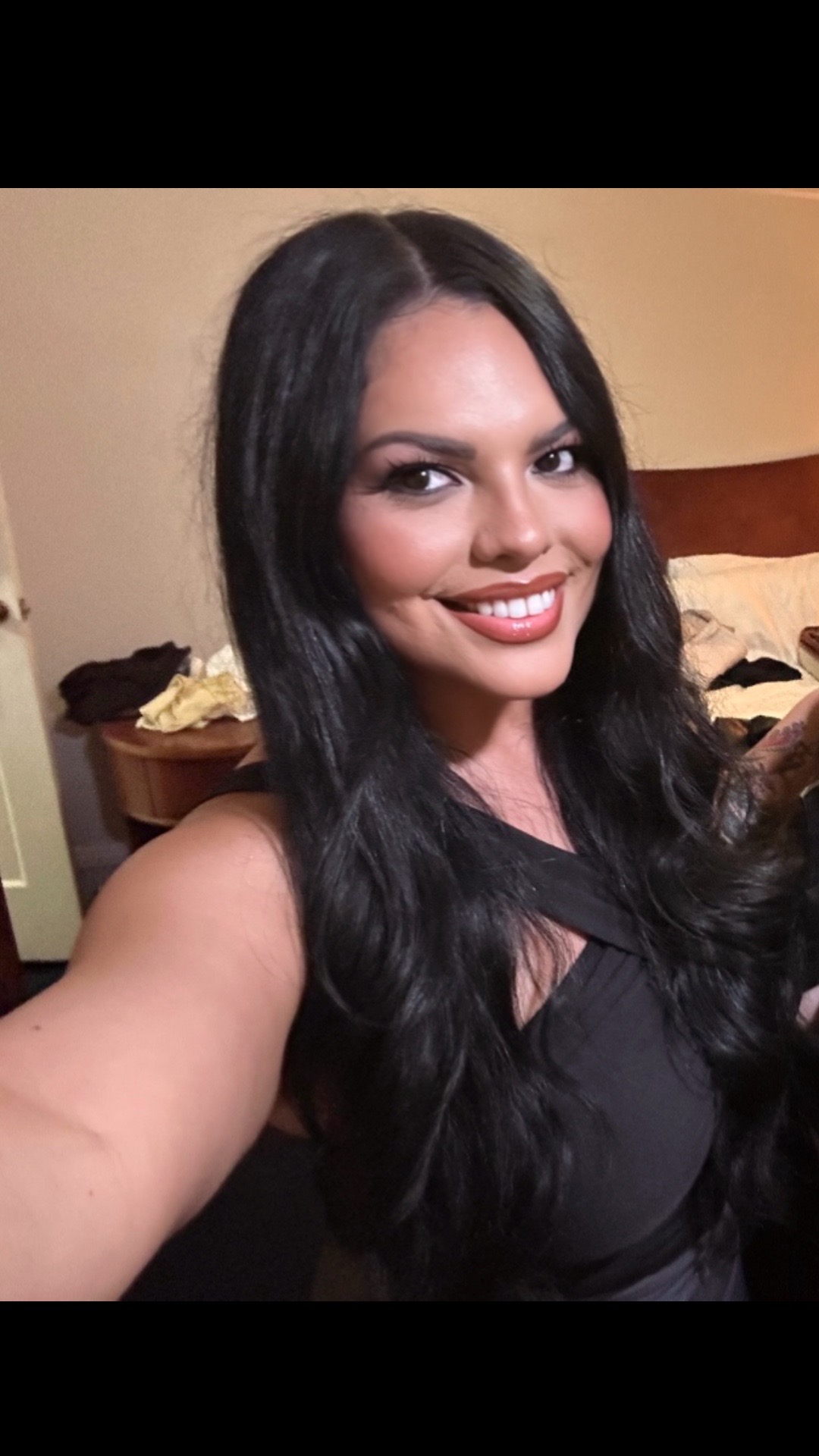 @itsyourfav_angelina