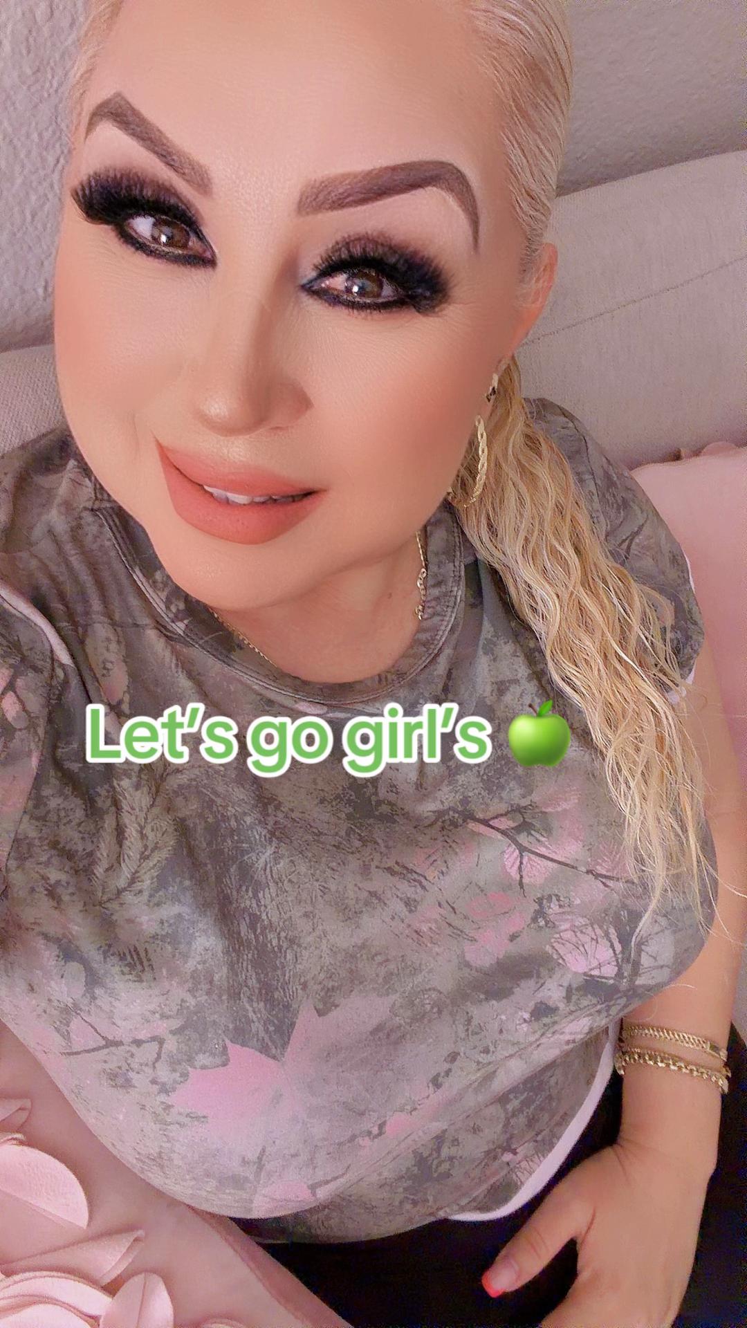 @🦋 KARLITA 🦋