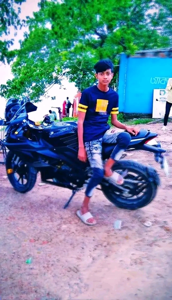 @,,😊লাকি ভাই🤭🥴