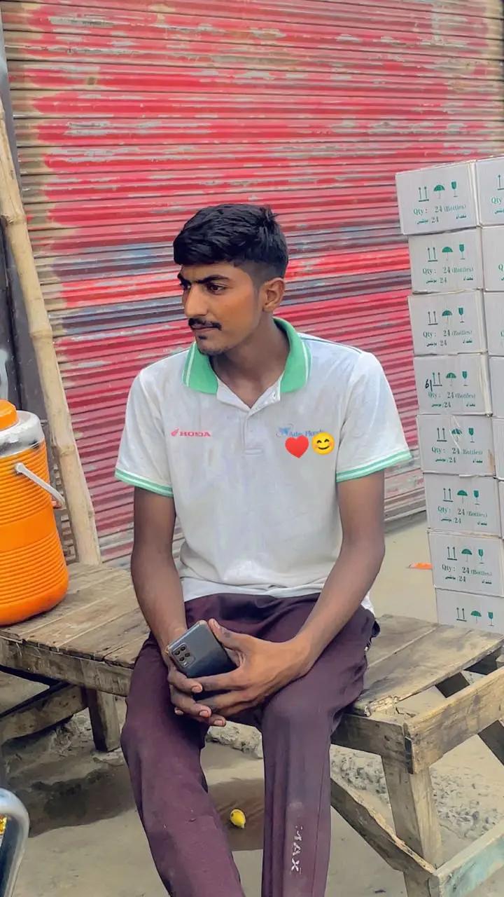 @Malik🥰❣💗