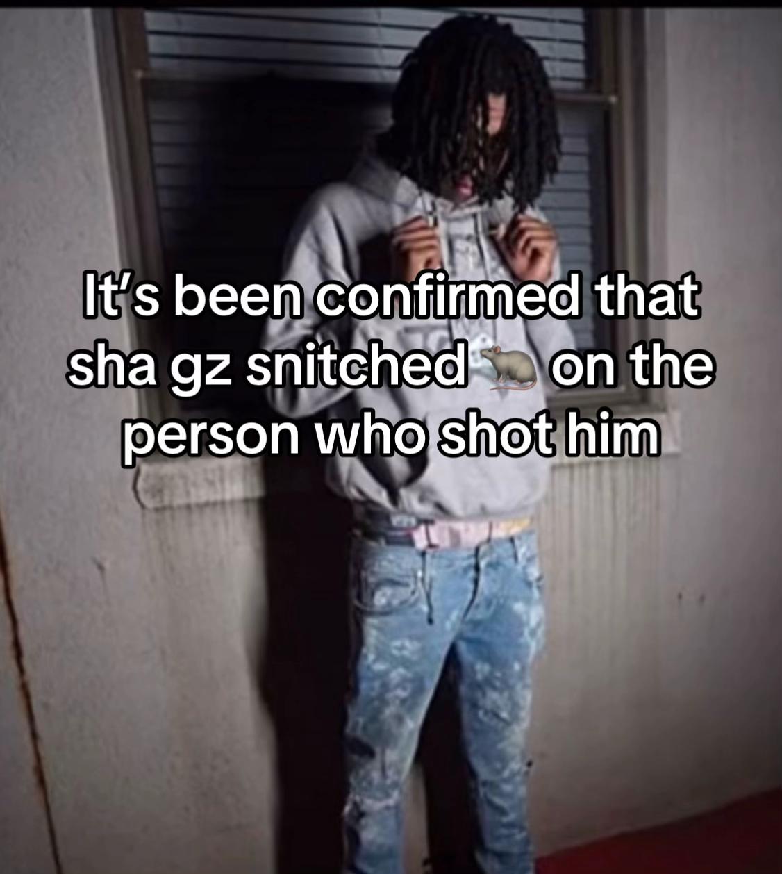 @⃟