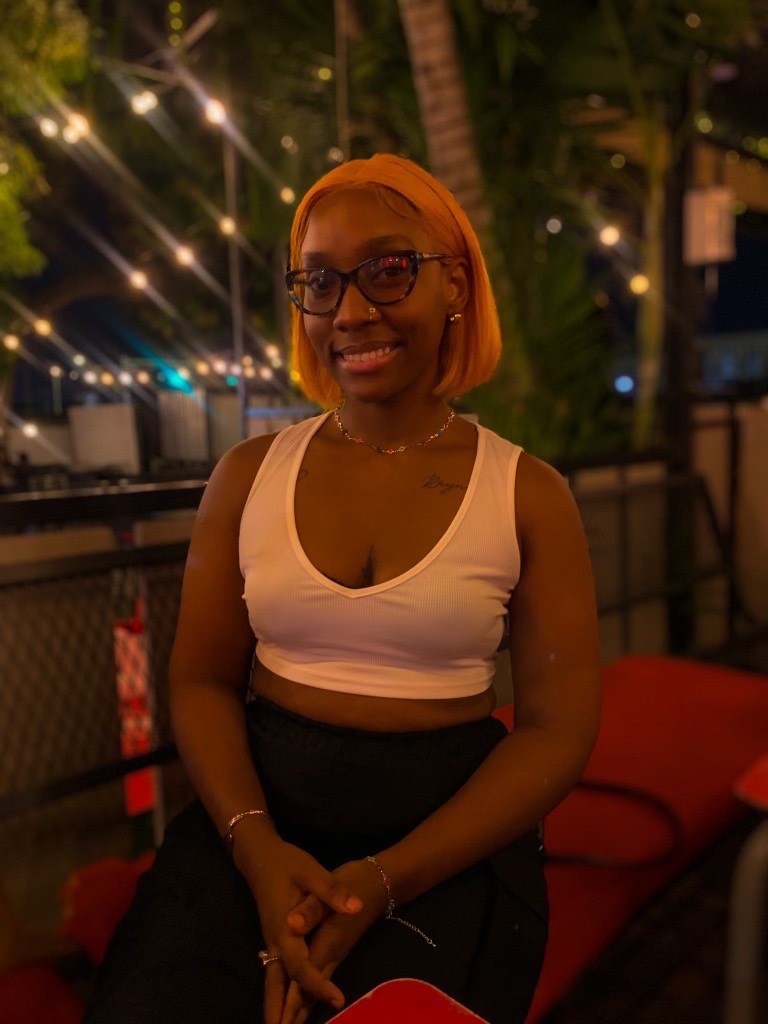 @Daminique🥺🇯🇲