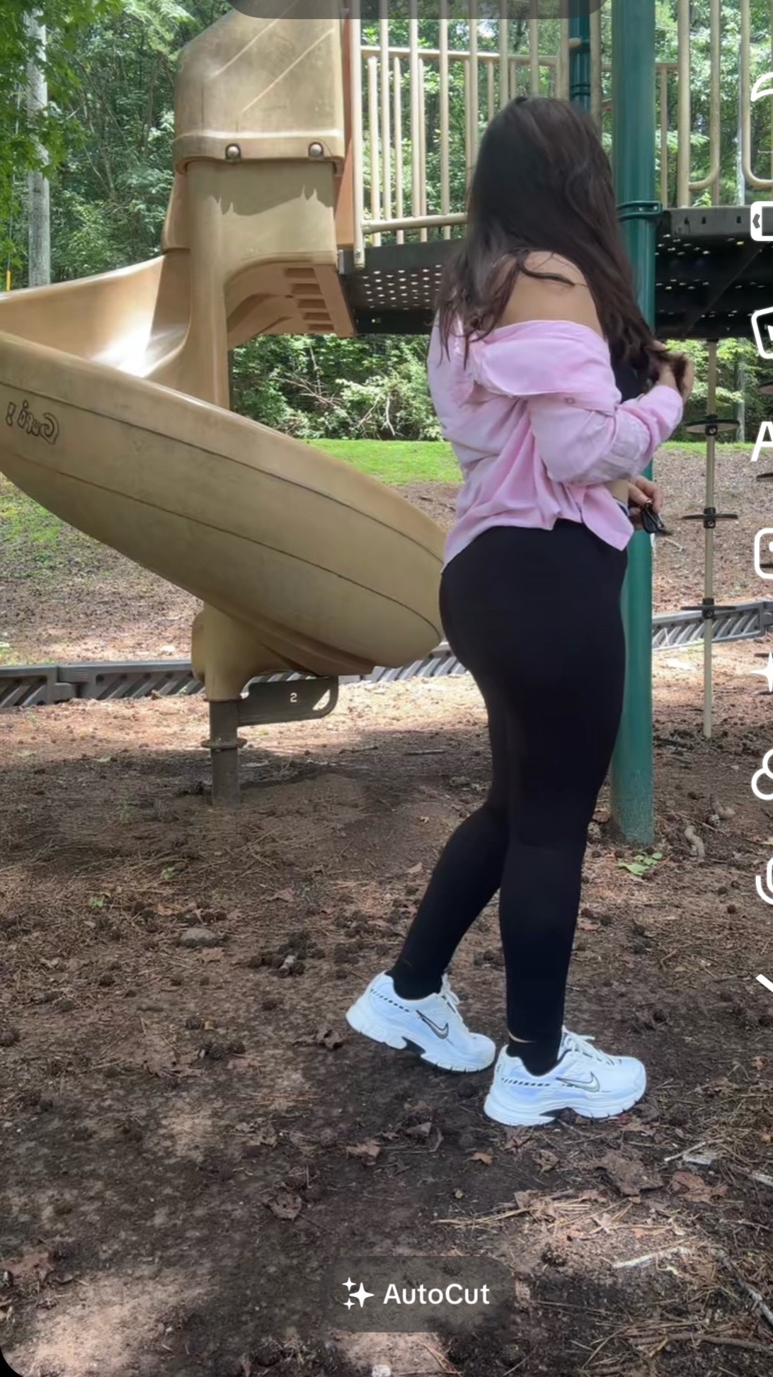 @Yessenia López