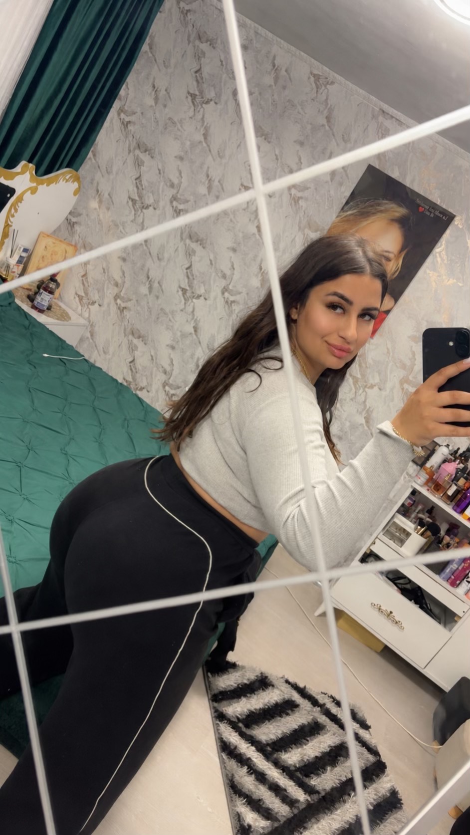 @alina.fllr