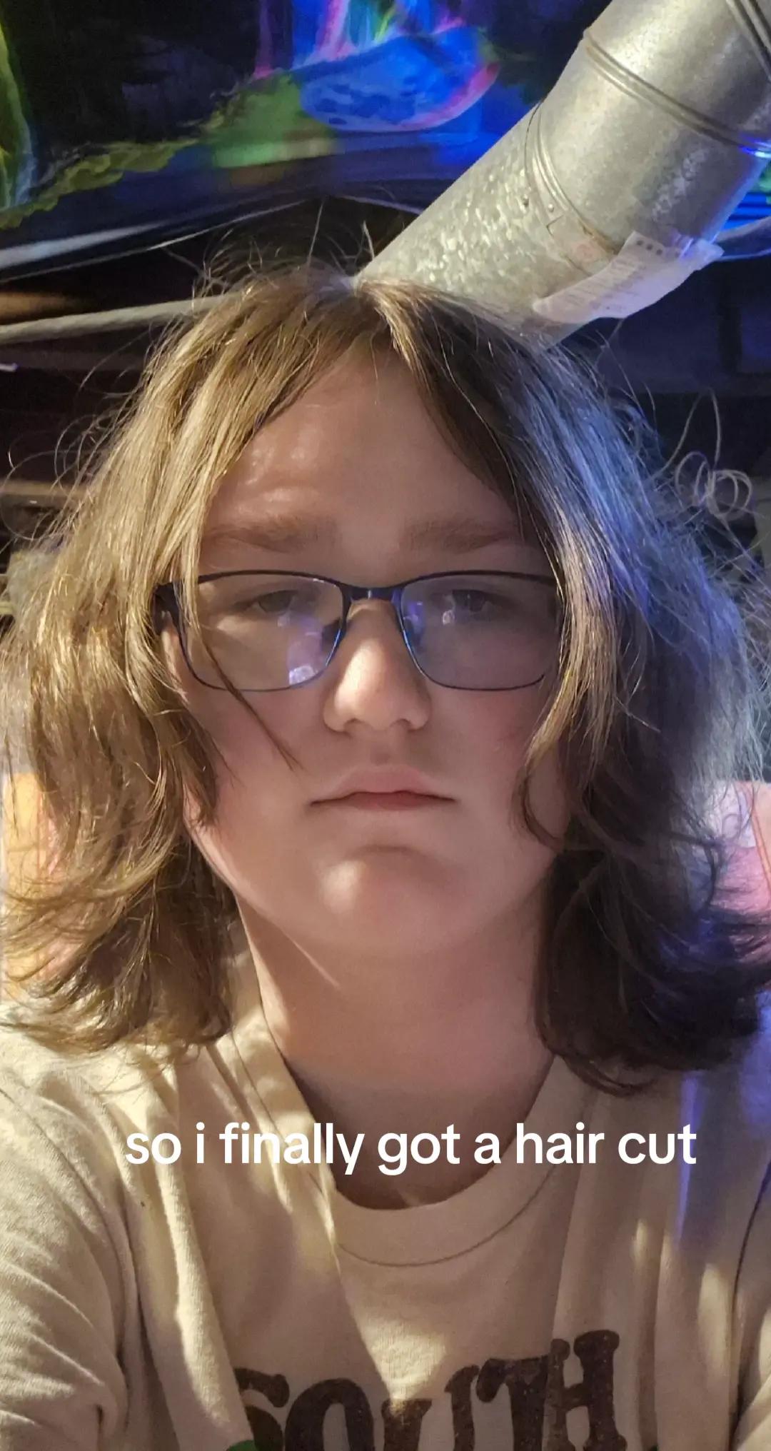 @Robertxx (femboy)