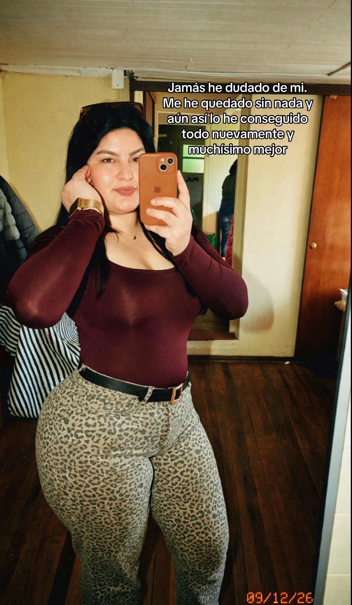@🐅🫰🏻