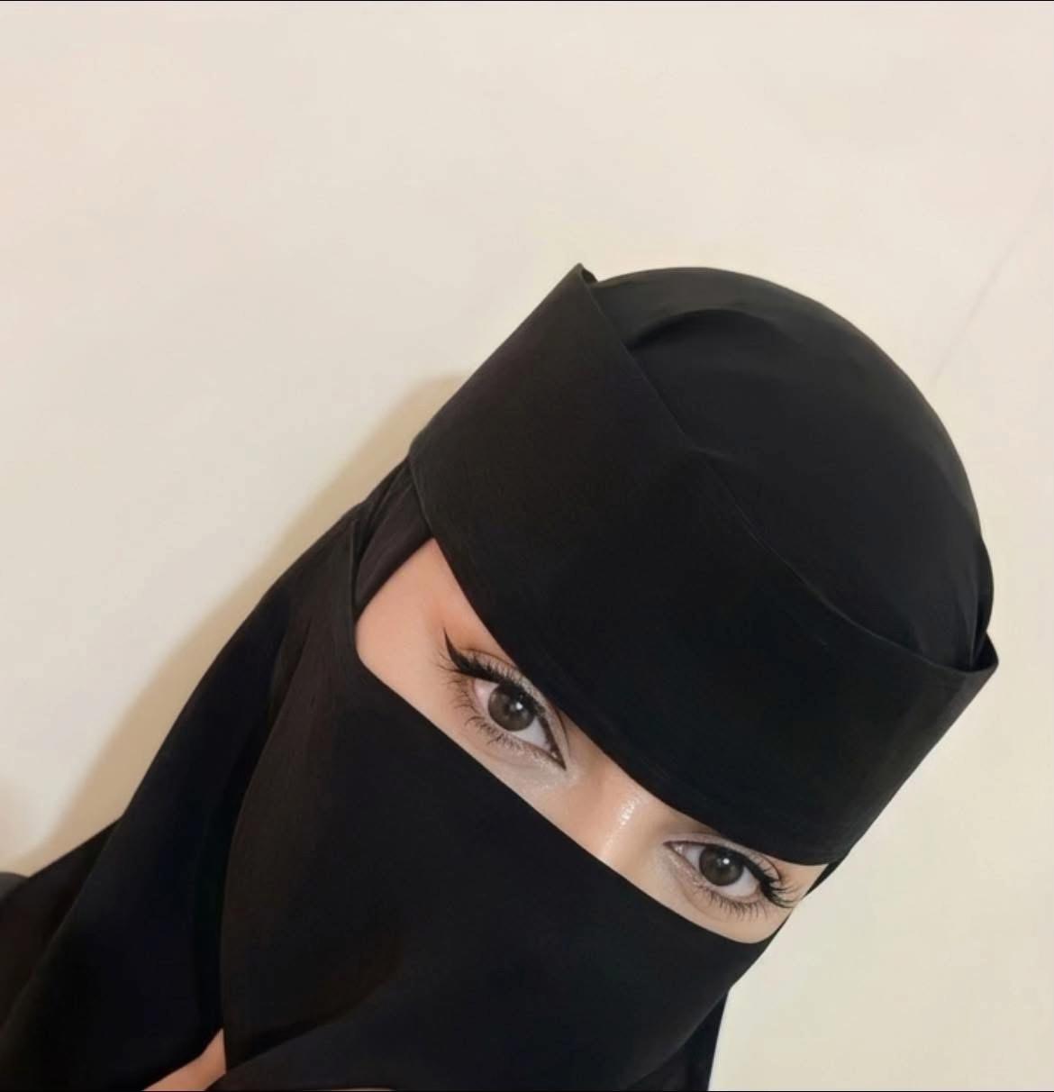 @Emi Ra🦋ر