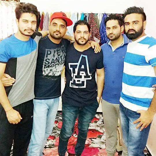 @ਦਵਿੰਦਰ ਬੰਬੀਹਾ ਗਰੁੱਪ 🦅🚩